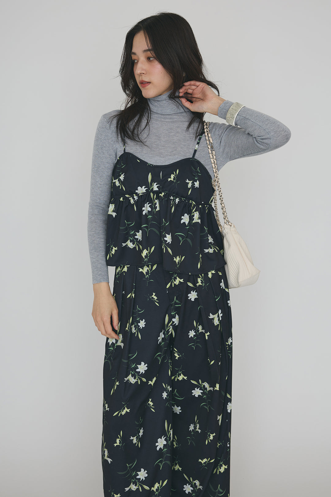 [予約/SET]シックフラワービスチェキャミソール+シックフラワータックワイドパンツ(2set)