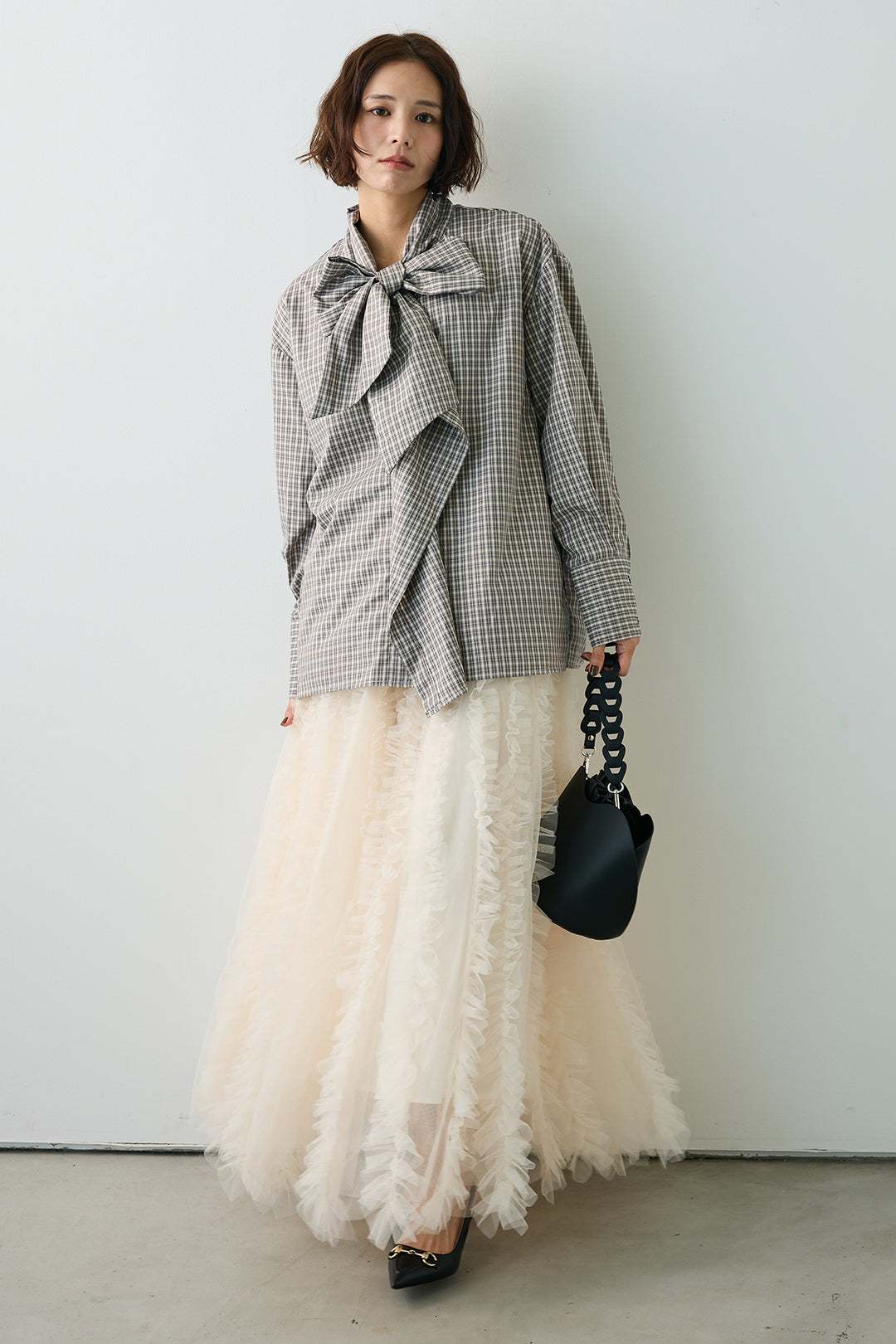 [予約/SET]マルチパターンボウタイアシメシャツ+Iラインホイップチュールスカート(2set)