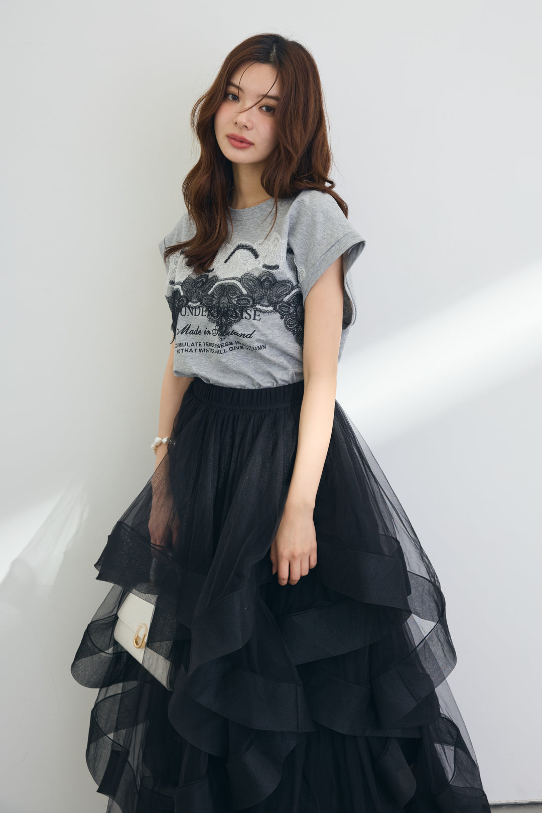 [予約/SET]レースデザインロゴTシャツ+ランダムチュールドラマティックスカート(2set)
