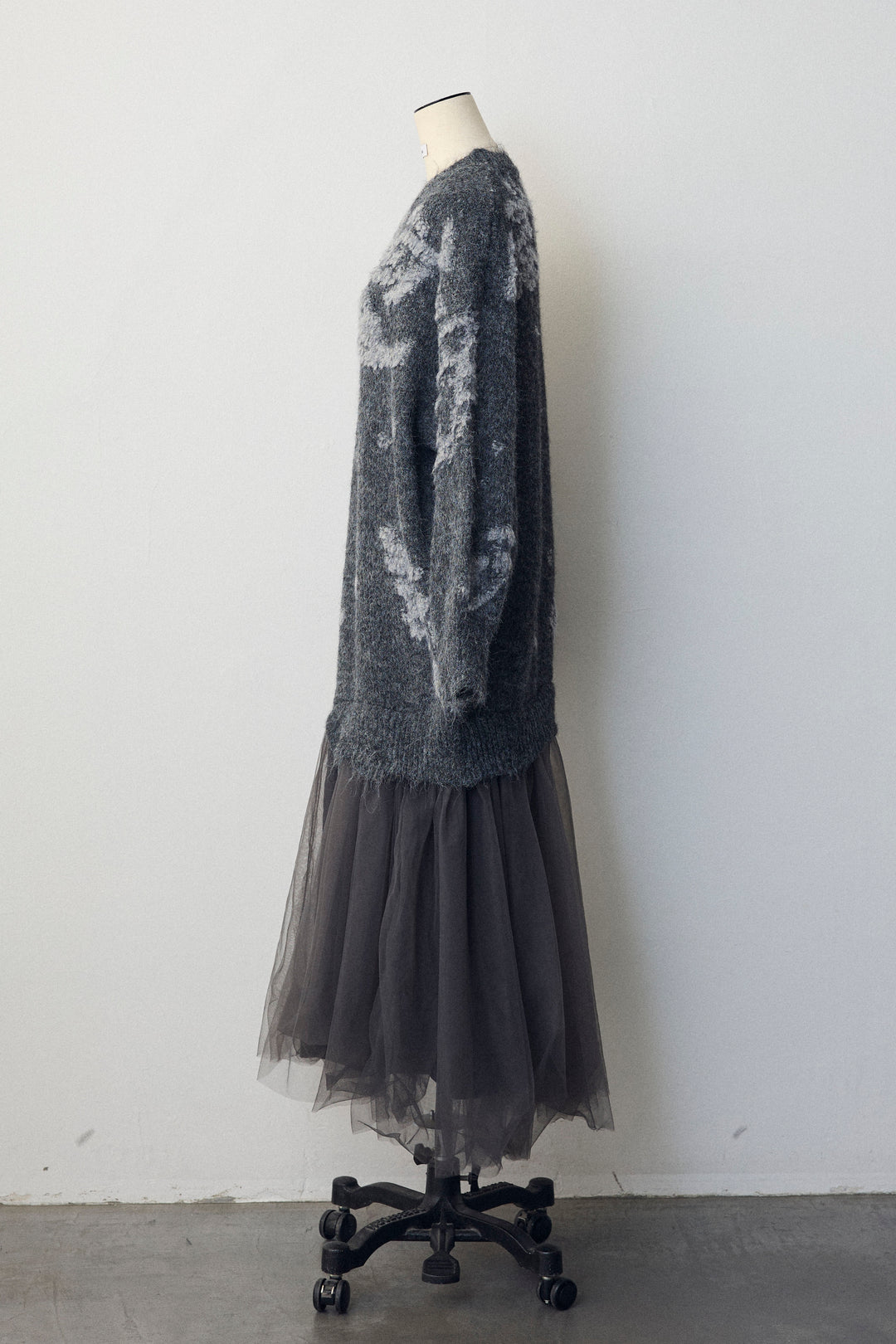 [予約]モチーフジャガードレイヤードニットワンピ