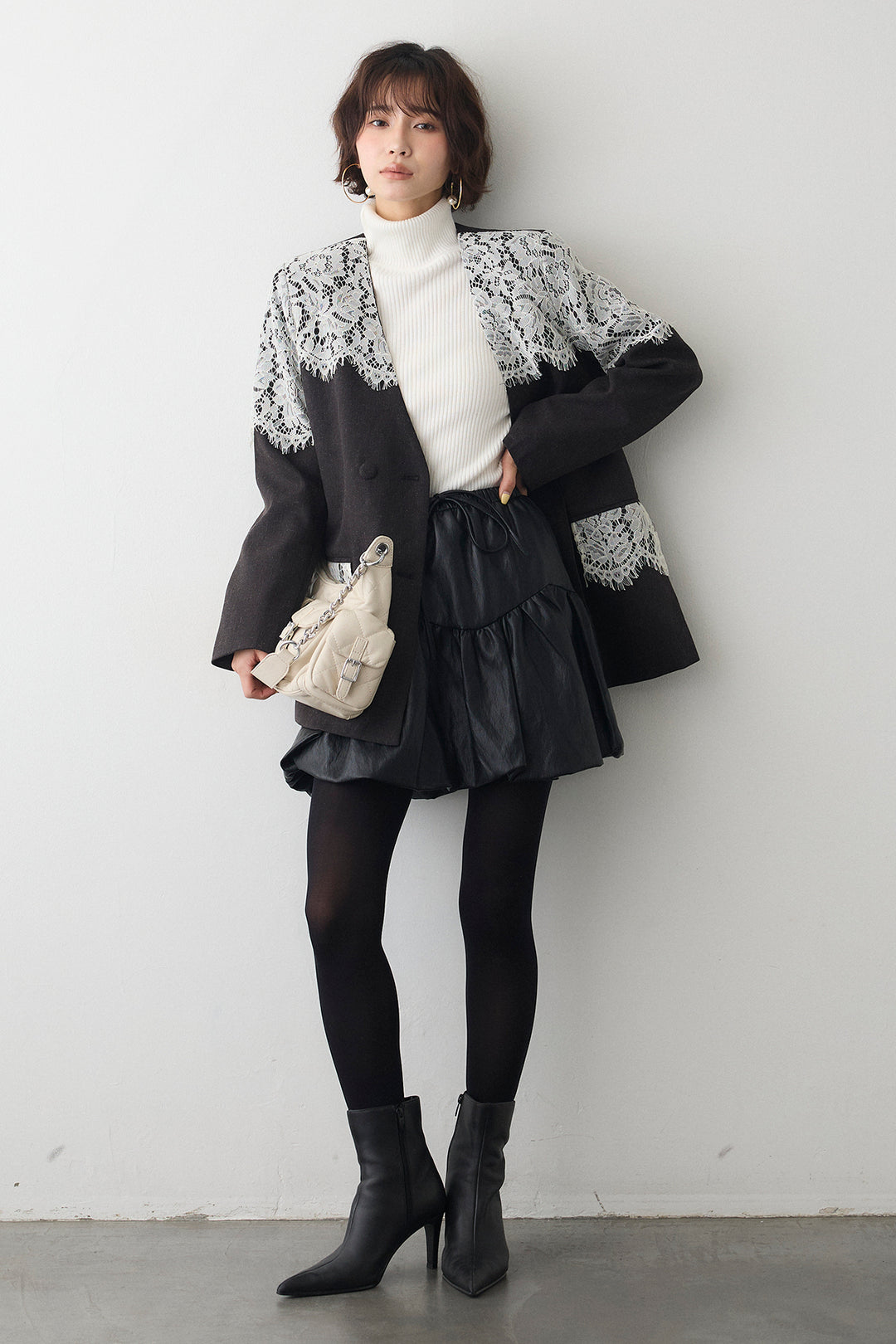 [予約/SET]ショルダーレースデザインジャケット+フェイクレザーティアードバルーンミニスカート(2set)