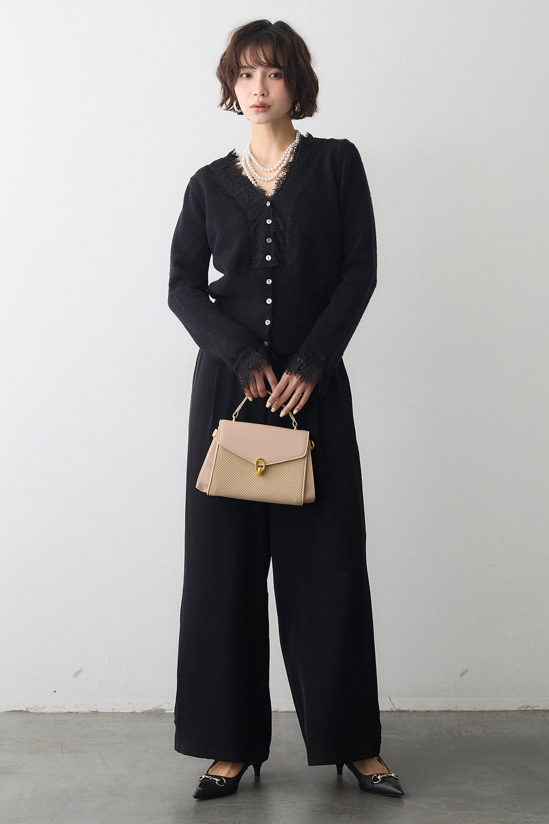 [予約/SET]レースVラインボタンニット+とろみドロストワイドパンツ(2set)