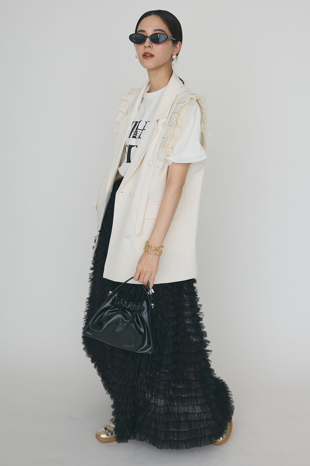 [予約/SET]フリルショルダーテーラーマニッシュベスト+ホイップチュールティアードスカート(2set)