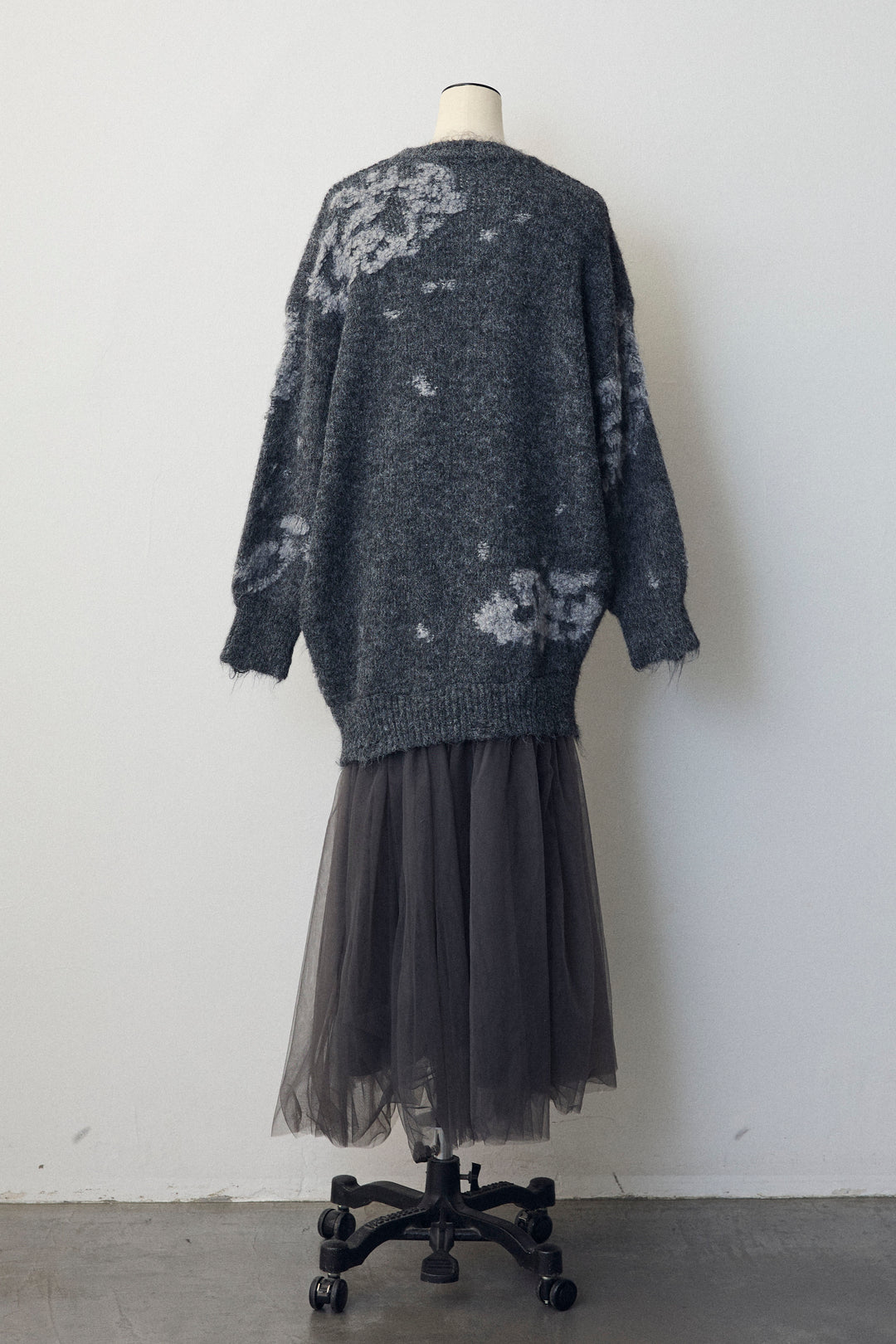 [予約]モチーフジャガードレイヤードニットワンピ