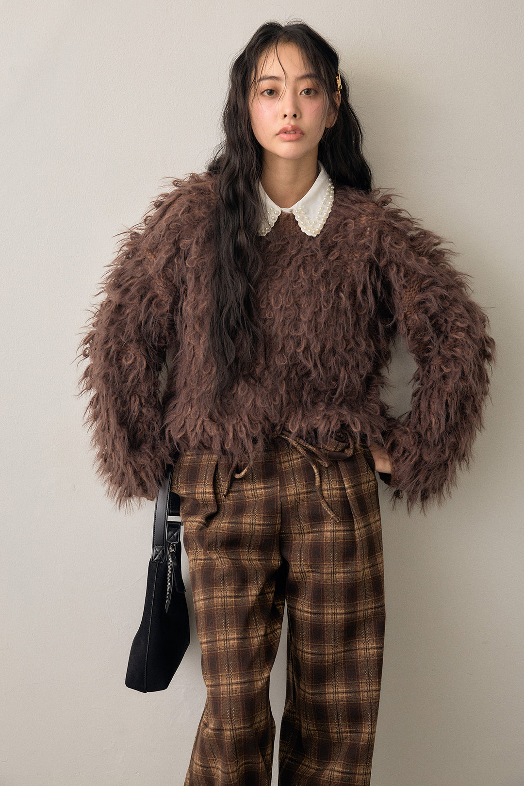 [予約/SET]2連パール付け襟+ループシャプルオーバーニット+クラシカルチェックフラワーモチーフ付きパンツ(3set)