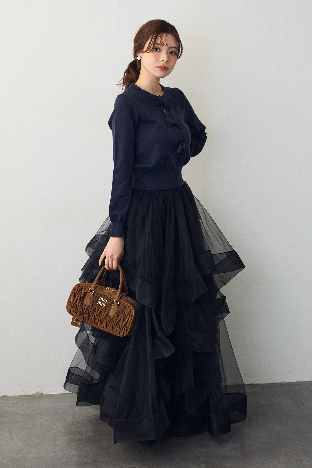 [予約/SET]フロントリボンモチーフカーデ+ランダムフリルティアードボリュームスカート(2set)