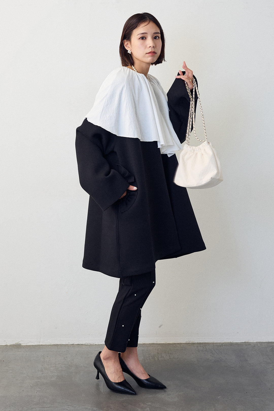 [予約/SET]BIGフリルカラーブラウス+フリルポケットボンディングノーカラーコート(2set)