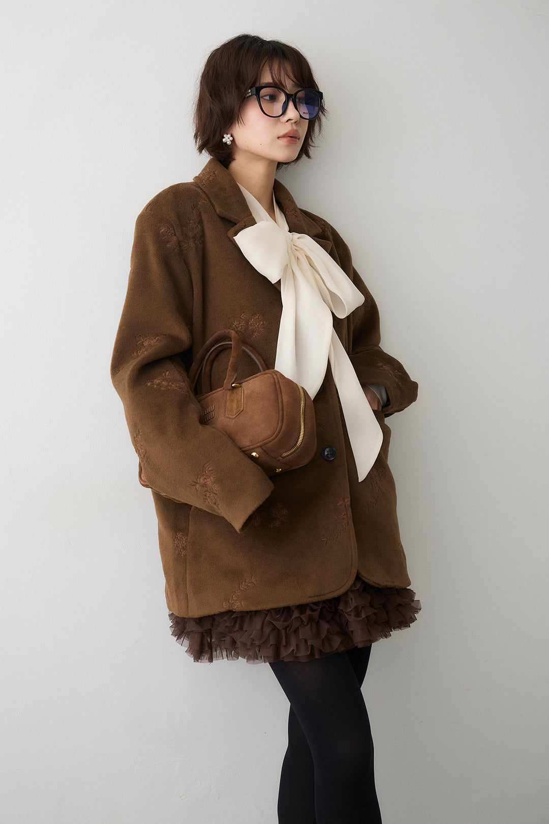 [予約/SET]前後2wayリボンシアーブラウス+フラワーエンブロイダリーモッサジャケット+ホイップチュールミニ丈スカート(3set)