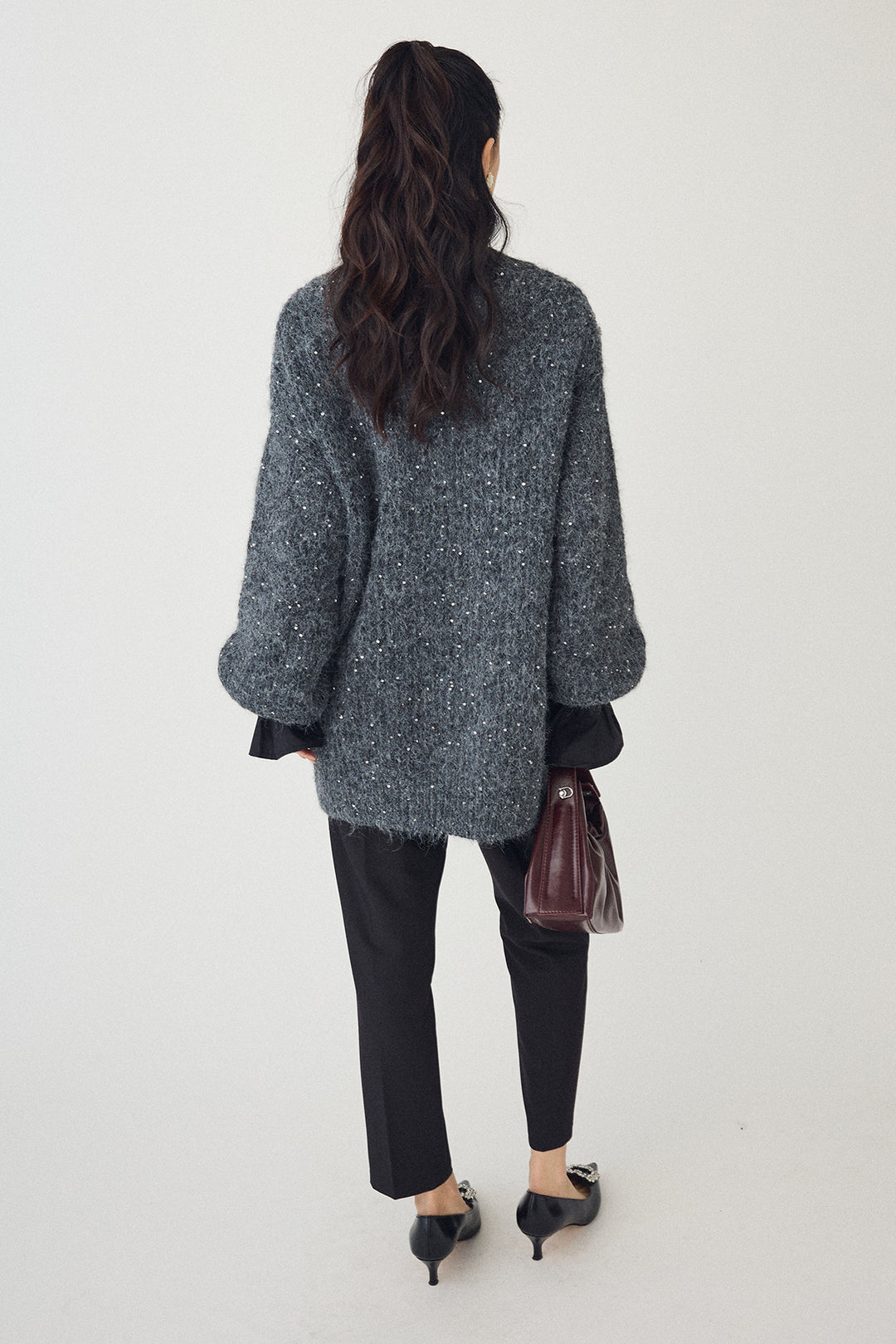 [予約/SET]ダブルプリーツカラーブラウス+ビーズフラワースパンコールシャイニーニットカーデ+タックテーパードパンツ(3set)