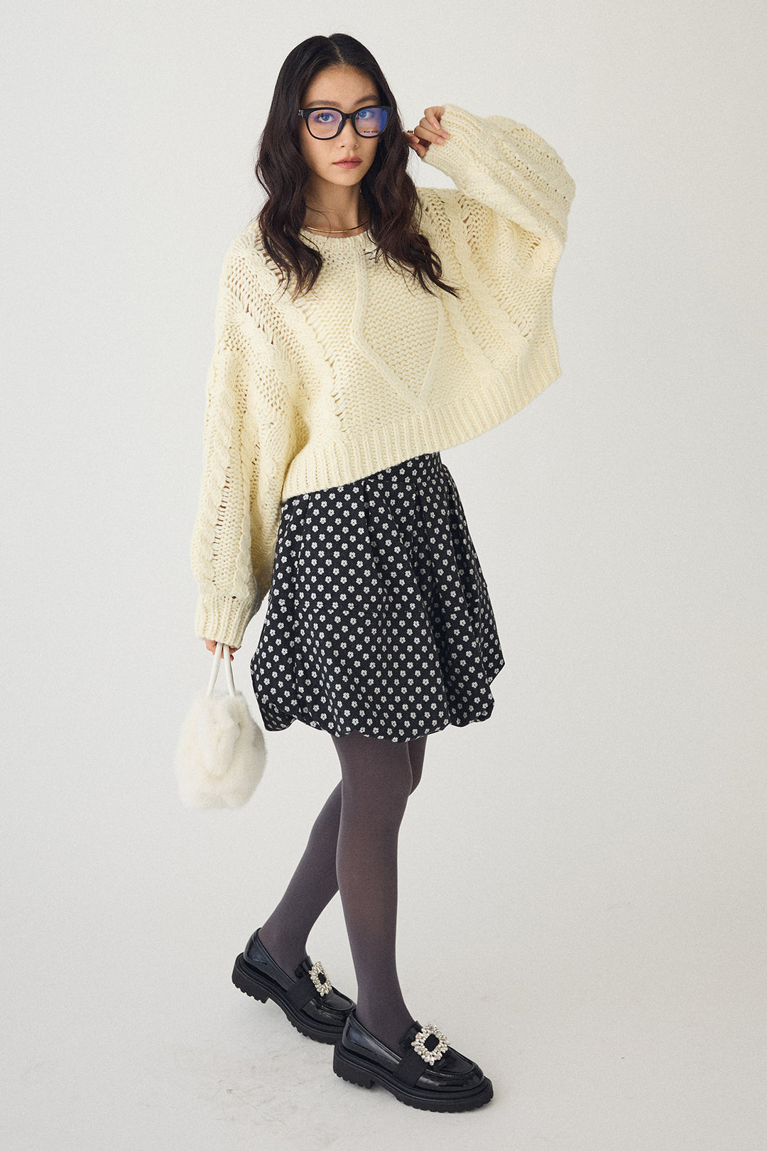 [予約/SET]ローピングケーブルショートニット+ミニフラワーバルーンショートパンツ(2set)