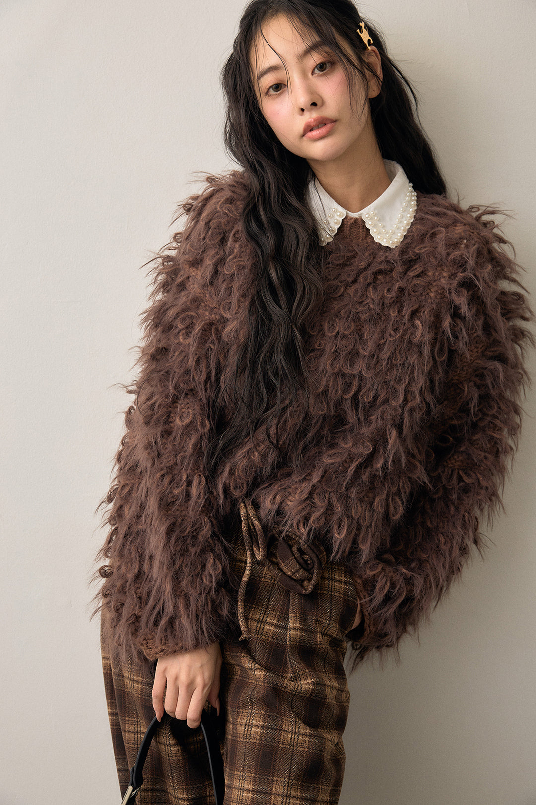 [予約/SET]2連パール付け襟+ループシャプルオーバーニット+クラシカルチェックフラワーモチーフ付きパンツ(3set)