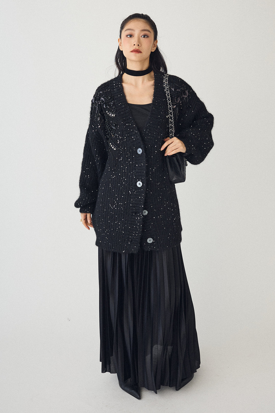 [予約/SET]ビーズフラワースパンコールシャイニーニットカーデ+シャイニープリーツサテンスカート(2set)