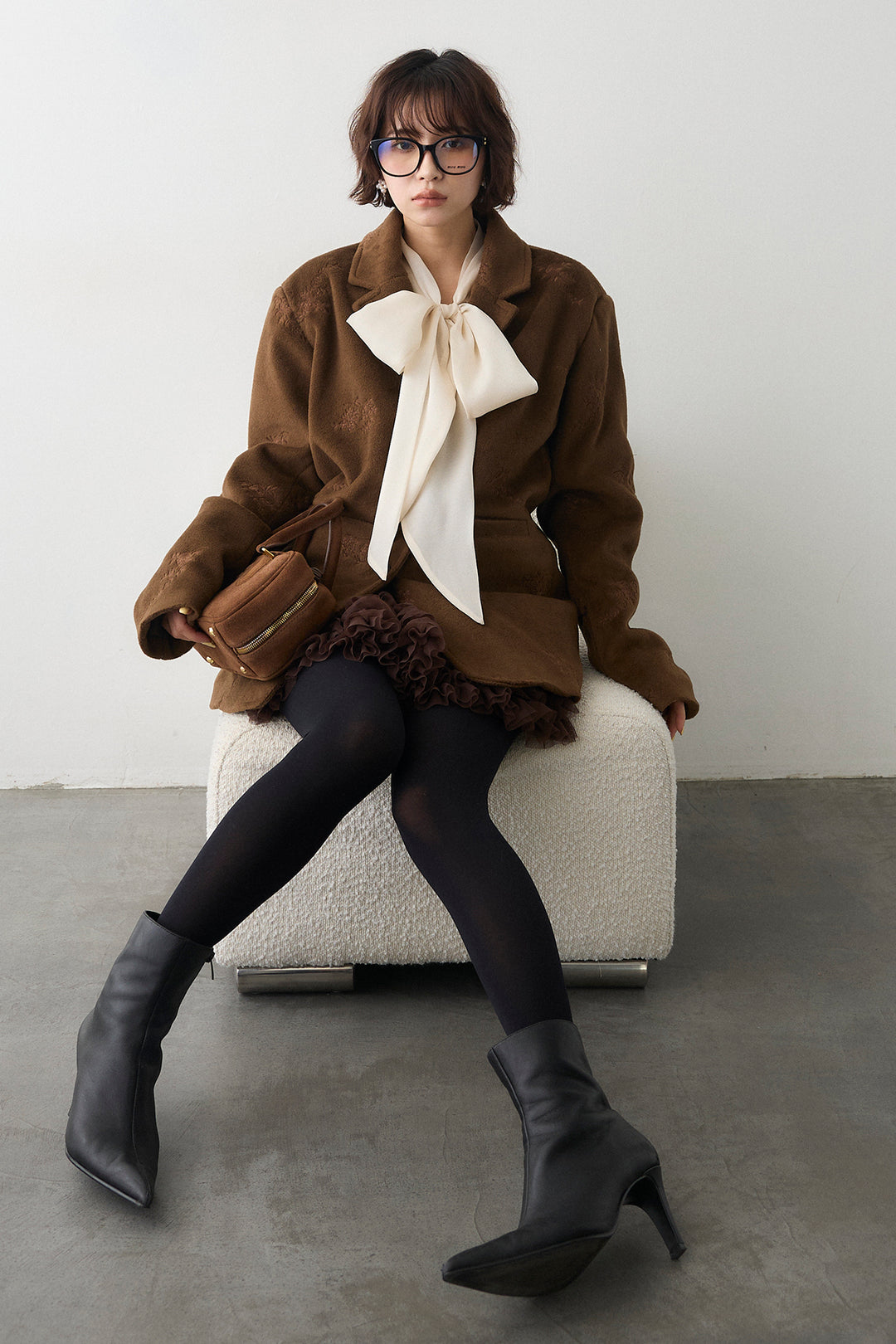 [予約/SET]前後2wayリボンシアーブラウス+フラワーエンブロイダリーモッサジャケット+ホイップチュールミニ丈スカート(3set)