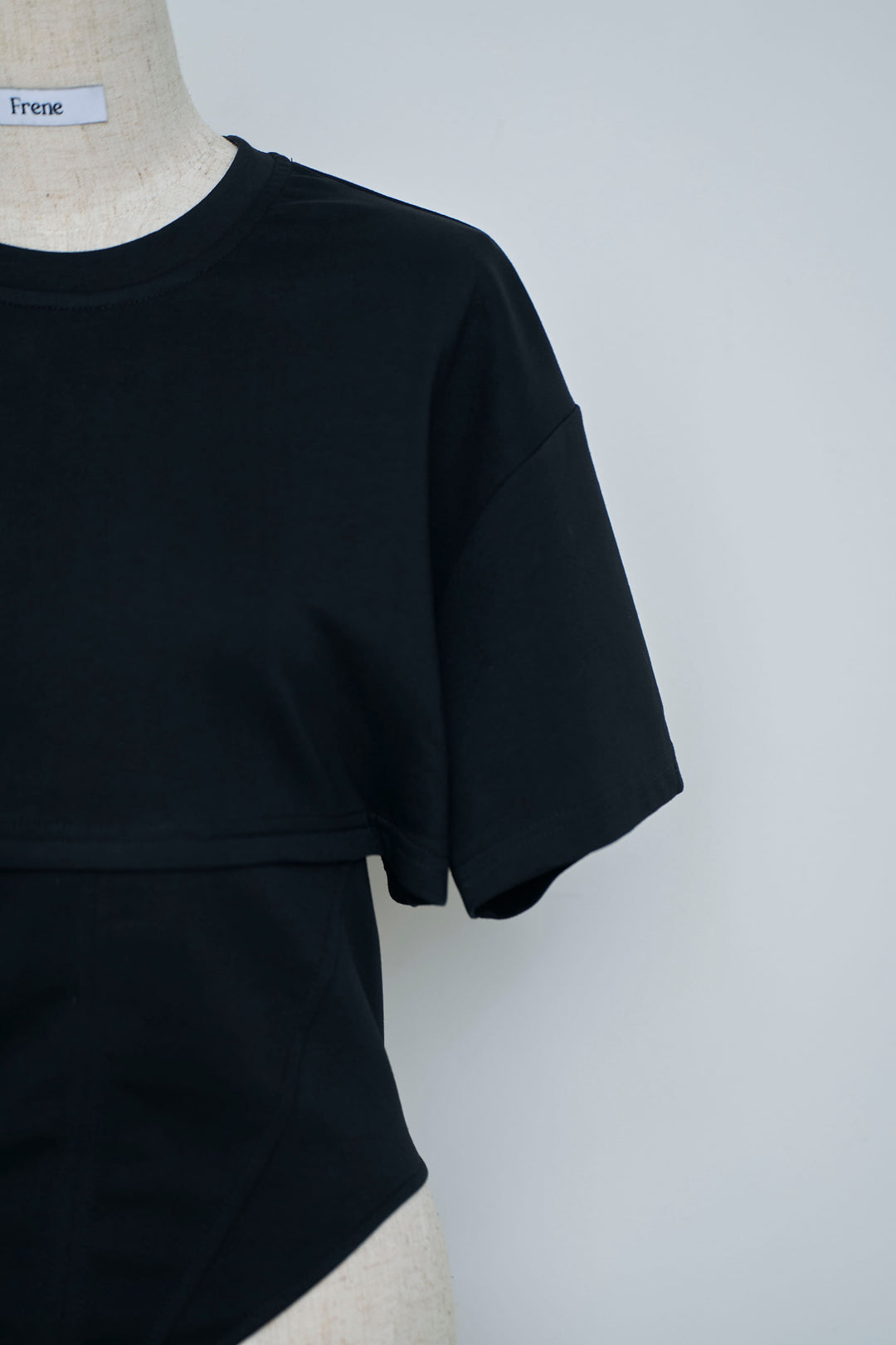 [予約]バックレースアップTシャツ