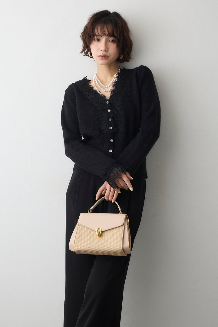 [予約]レースVラインボタンニット