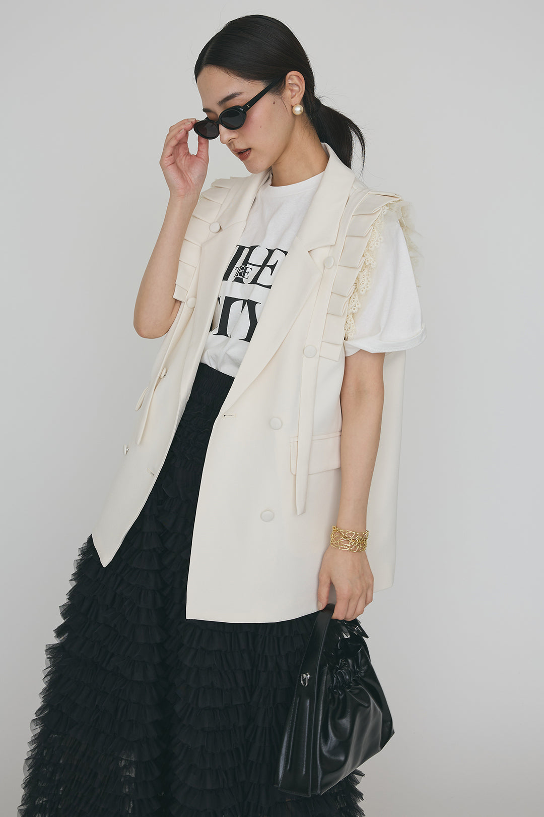 [予約/SET]フリルショルダーテーラーマニッシュベスト+ホイップチュールティアードスカート(2set)