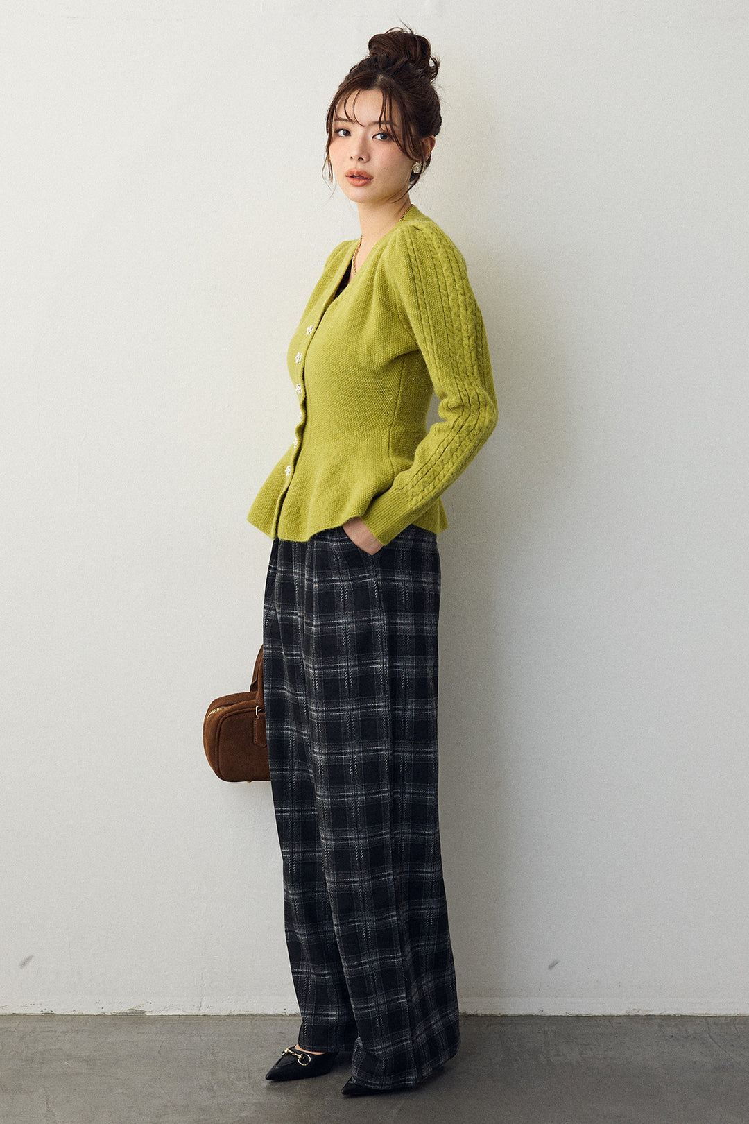 [予約]クラシカルチェックフラワーモチーフ付きパンツ