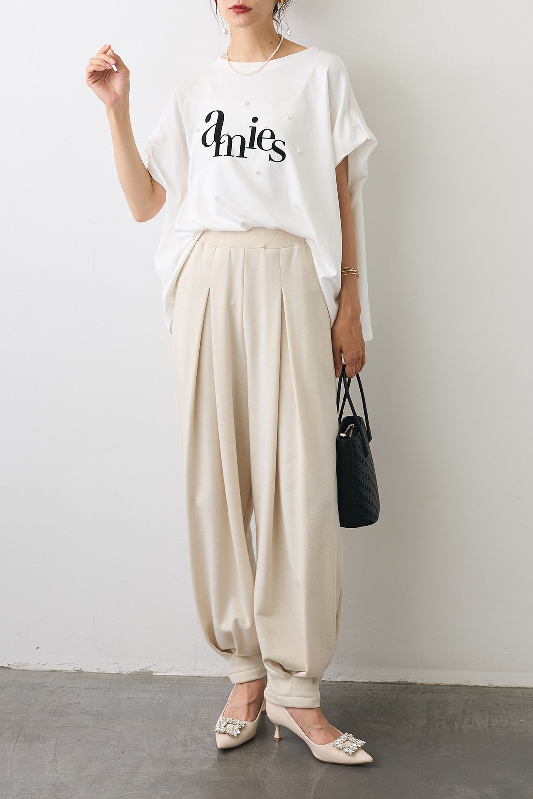 [予約/SET]パール+ロゴボックスTシャツ+タックボリュームジョガーパンツ(2set)