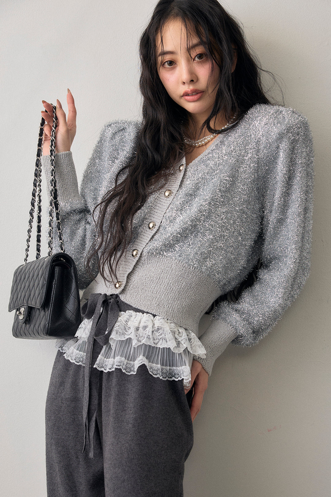 [予約/SET]コンシャスショルダーシャイニーニットカーデ+ウエストレースニットストレートパンツ(2set)