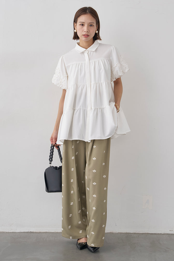 [予約/SET]フリルウェーブスリーブティアードブラウス+フラワー刺繍ツイルストレートパンツ(2set)