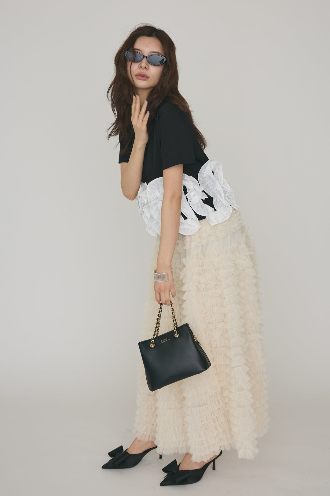 [予約/SET]フリルウェーブヘムカットTシャツ+ホイップチュールティアードスカート(2set)