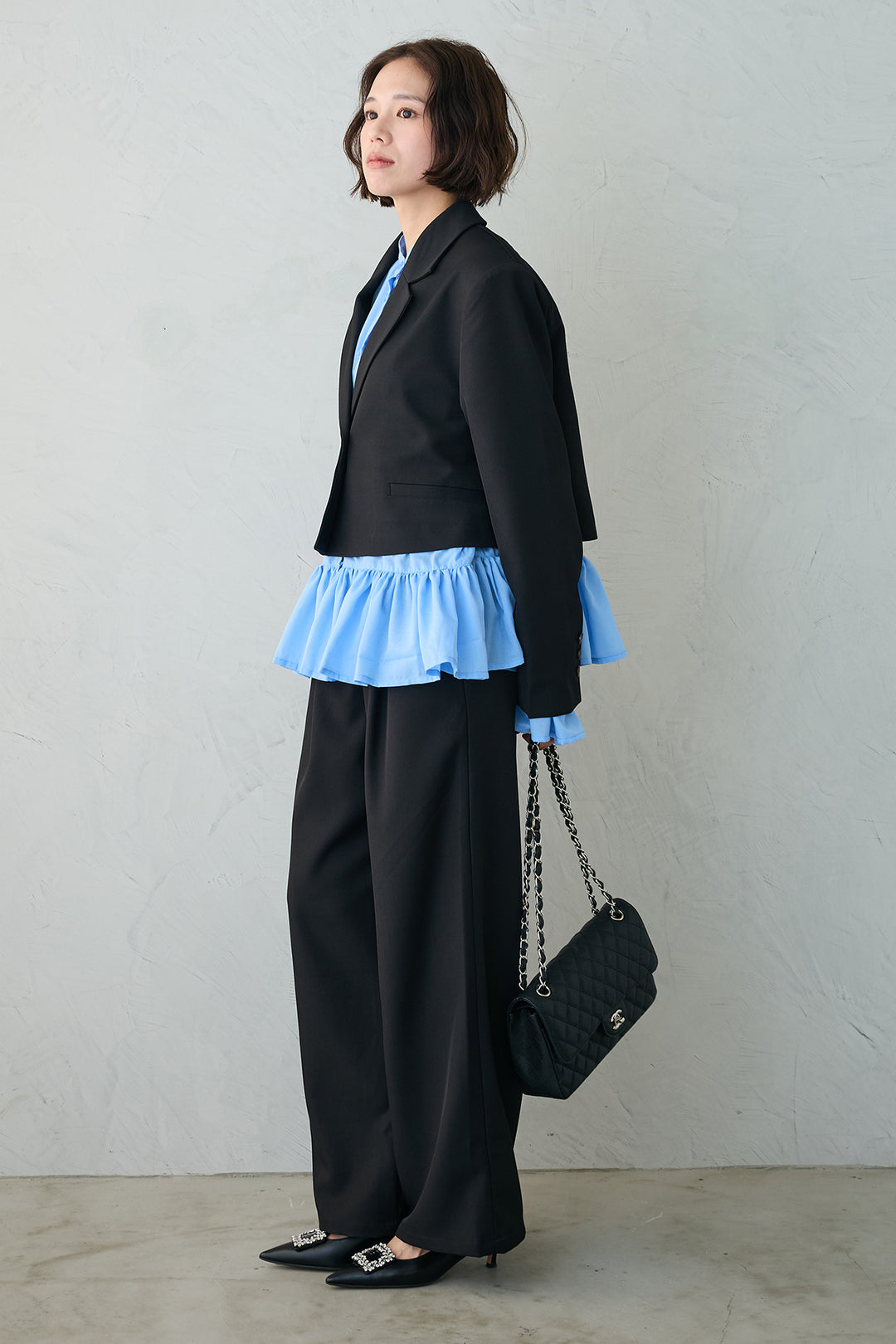 [予約/SET]フリルヘムスリーブブラウス+クロップドマニッシュシンプルジャケット+ツイルシンプルストレートパンツ(3set)