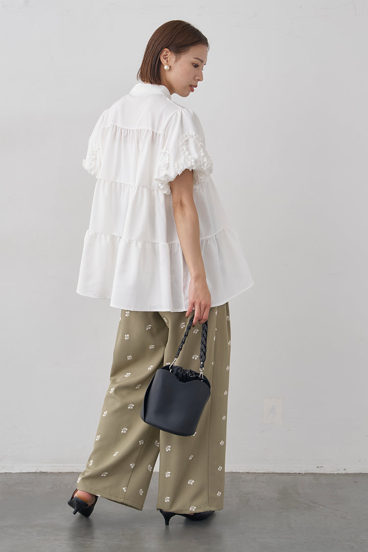 [予約/SET]フリルウェーブスリーブティアードブラウス+フラワー刺繍ツイルストレートパンツ(2set)