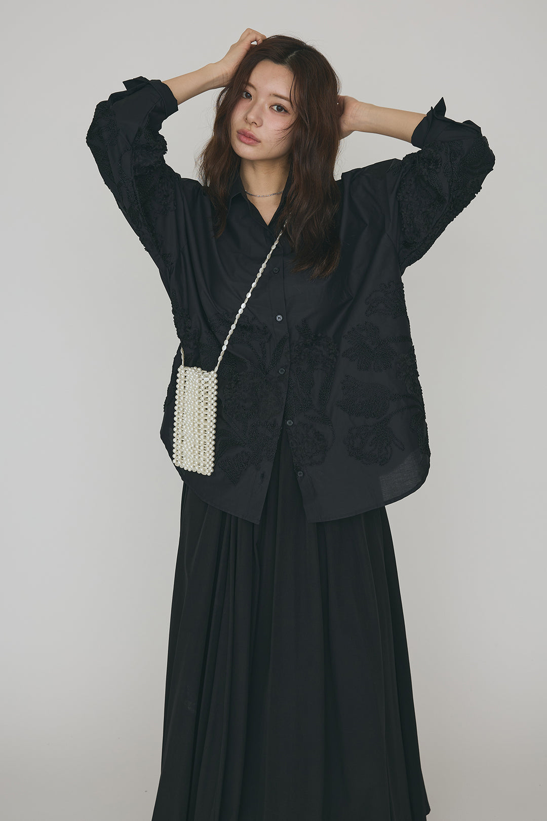 [予約/SET]フラワー刺繍モチーフオーバーシャツ+ギャザーフレア綿タッチスカート(2set)