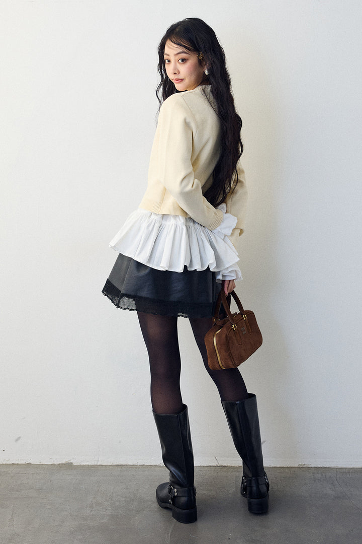 [予約/SET]フリルヘムスリーブブラウス+メタルボタンベーシックカーデ+レザーライクフレアショートパンツ(3set)