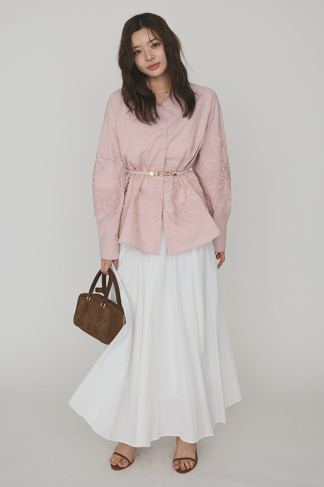 [予約/SET]フラワー刺繍モチーフオーバーシャツ+ギャザーフレア綿タッチスカート(2set)