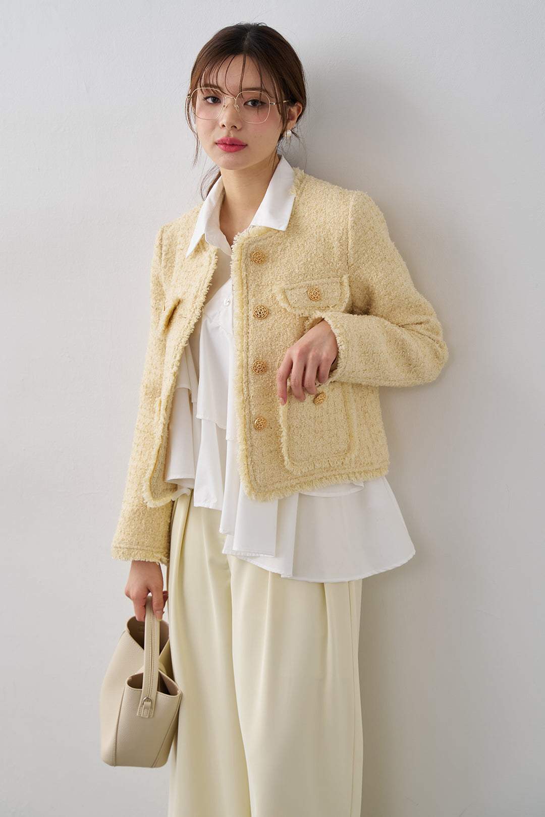 [予約/SET]アシメフリルティアードシャツ+フリンジツイードゴールドボタンジャケット+エステルツイルタックワイドカラーパンツ(3set)