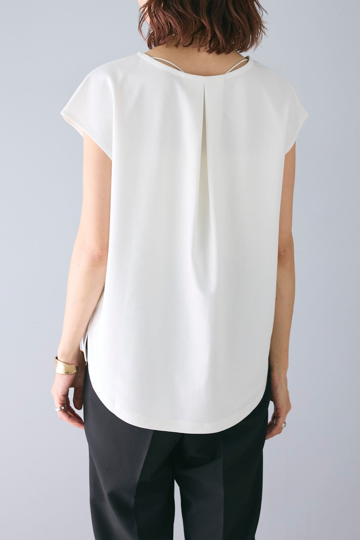 シャギーフレンチスリーブトップス　ブラック　frene 予約]フロントリボンテープシャギートップス – Frene