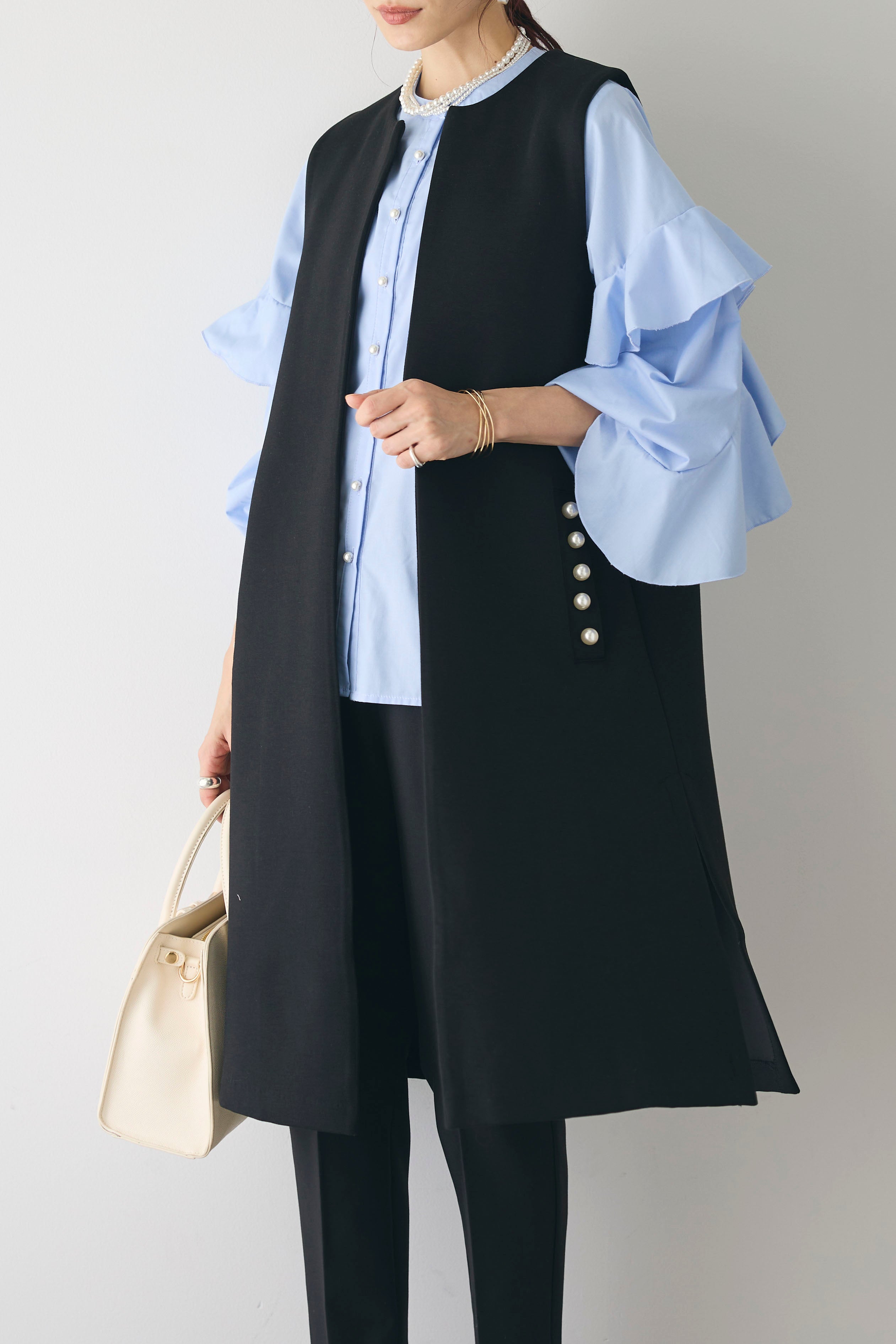 Frene フレーネ　パール付ロングベスト＋フリルブラウス【正規品・2点セット】 Frene フレーネ パール付ロングベスト＋フリルブラウス【正規品