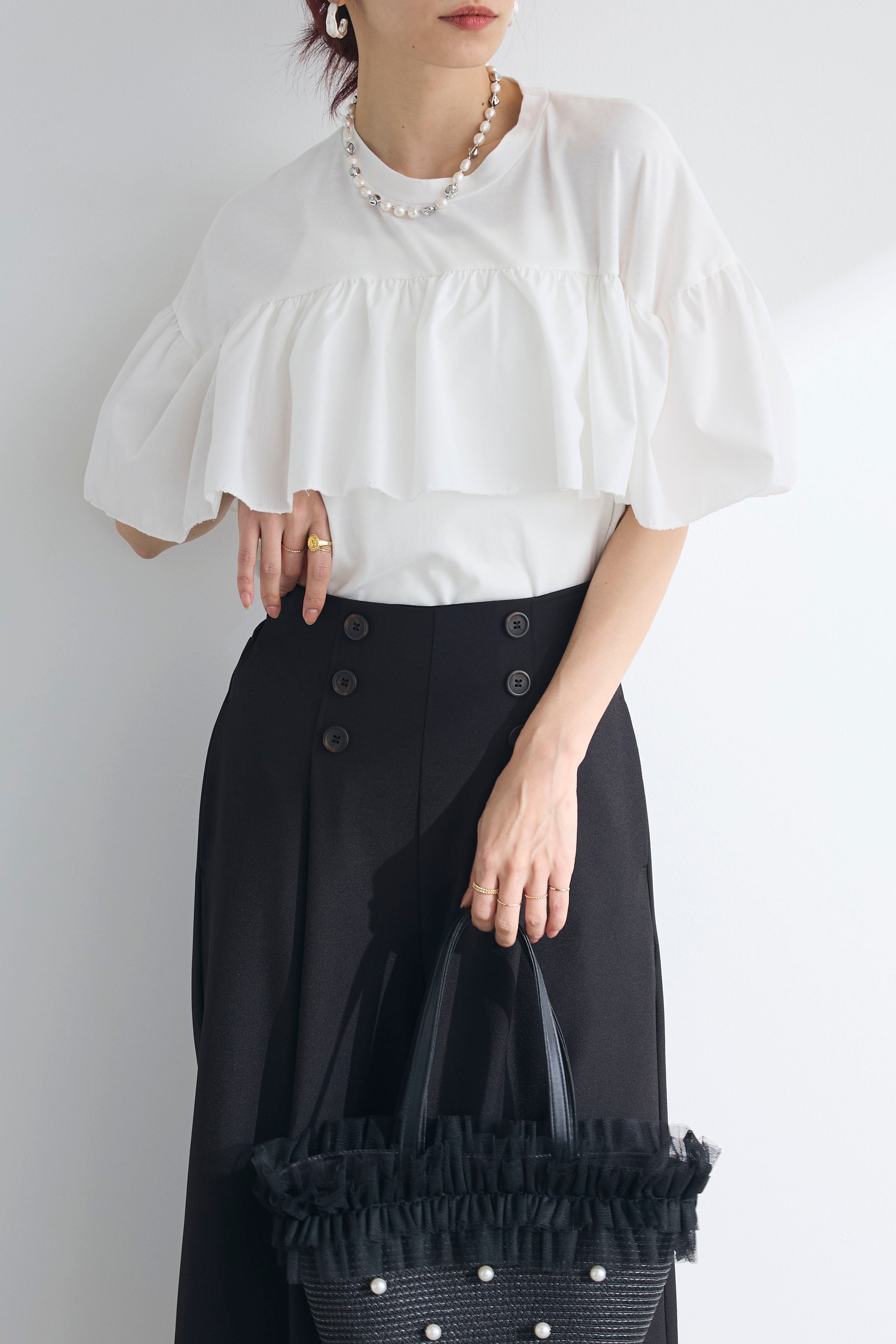 予約]ショルダードロップフリルトップス – Frene