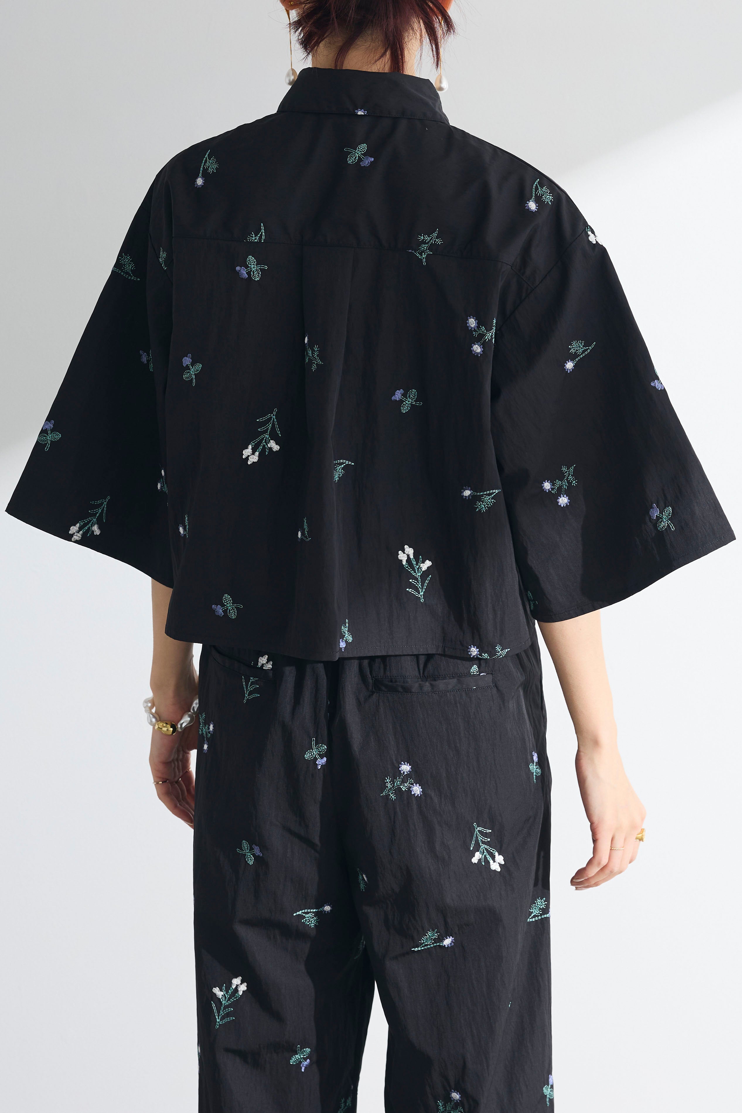 Ujoh ウジョー 2WAYスリーブ フラワー刺繍 シアーブルゾン 日本製 ボリュームスリーブブルゾン / Ry/Ny ツイル / U742-Y02-200