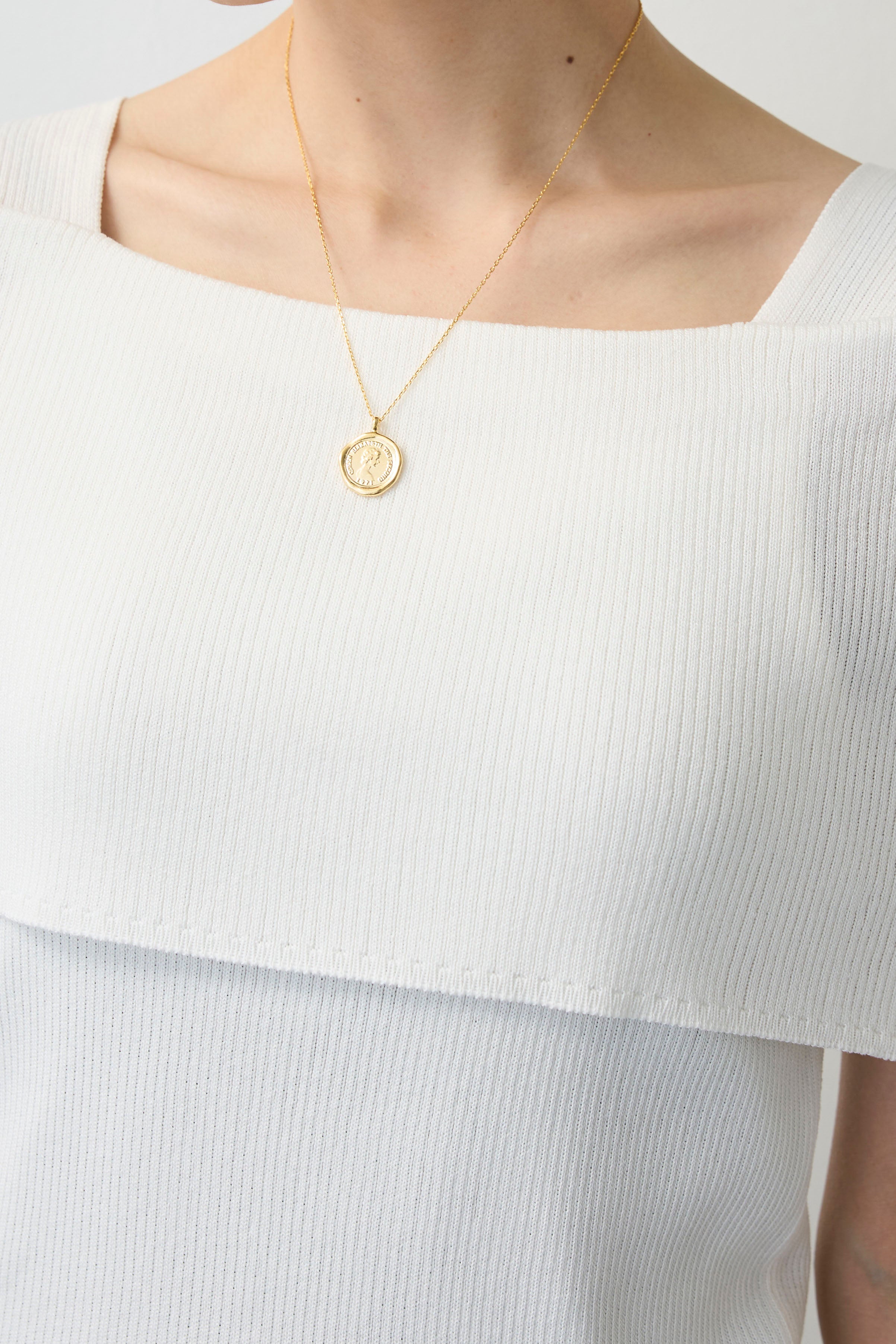 予約]ショルダーリブオフショルニット – Frene