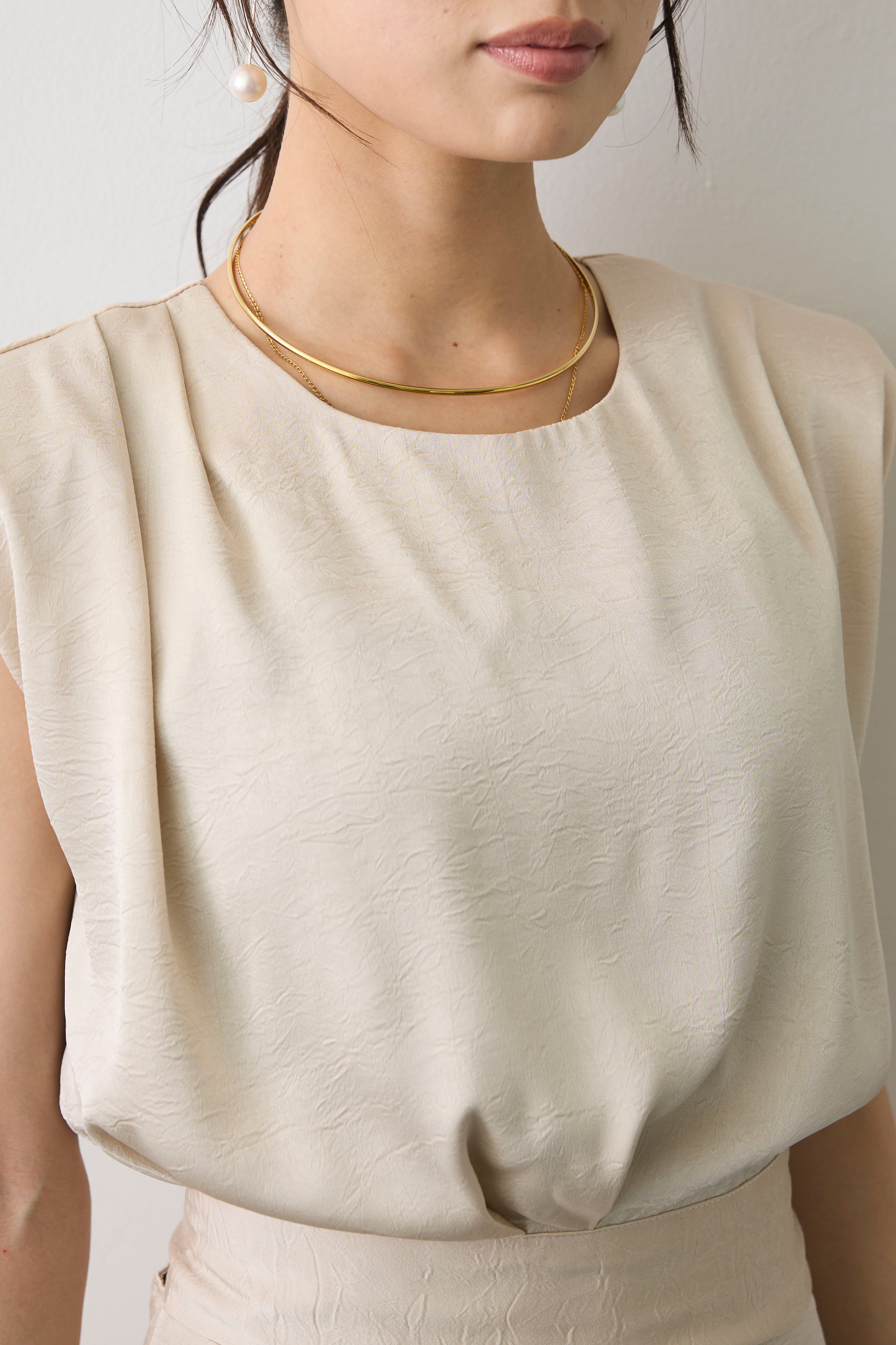 予約]バックリボンマットサテンセットアップ – Frene