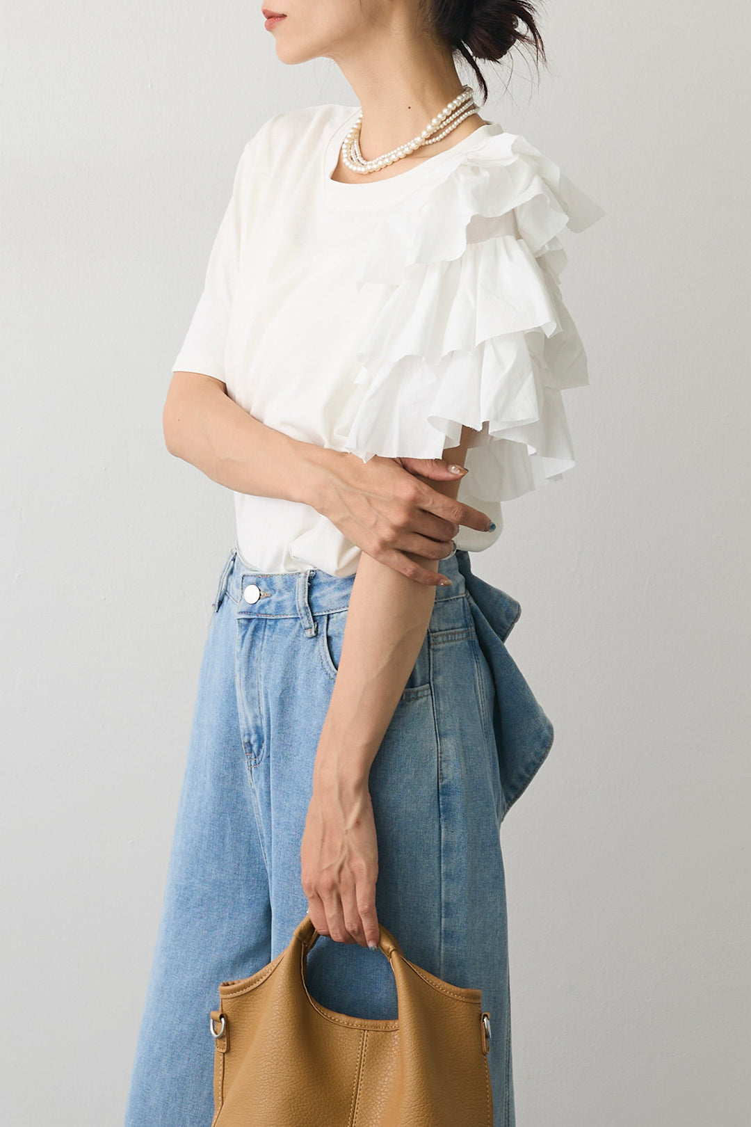 [予約/SET]アシメフリルティアードデザインTシャツ+バックリボンデザインデニムパンツ(2set)