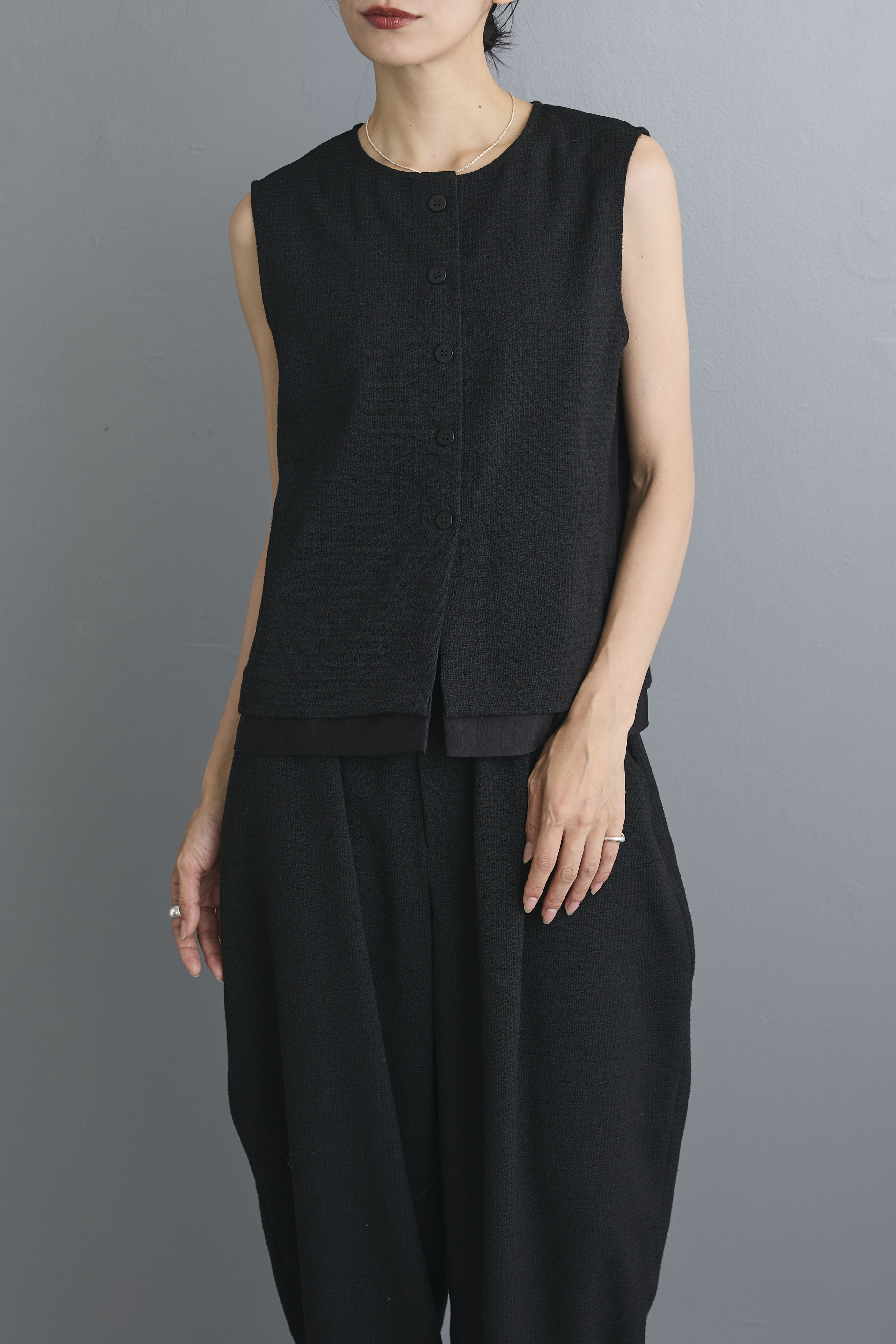 Frene フラーネ✴︎リボンジャガードパールジレ✴︎ホワイト　新品 予約]リボンジャガードパールジレ – Frene