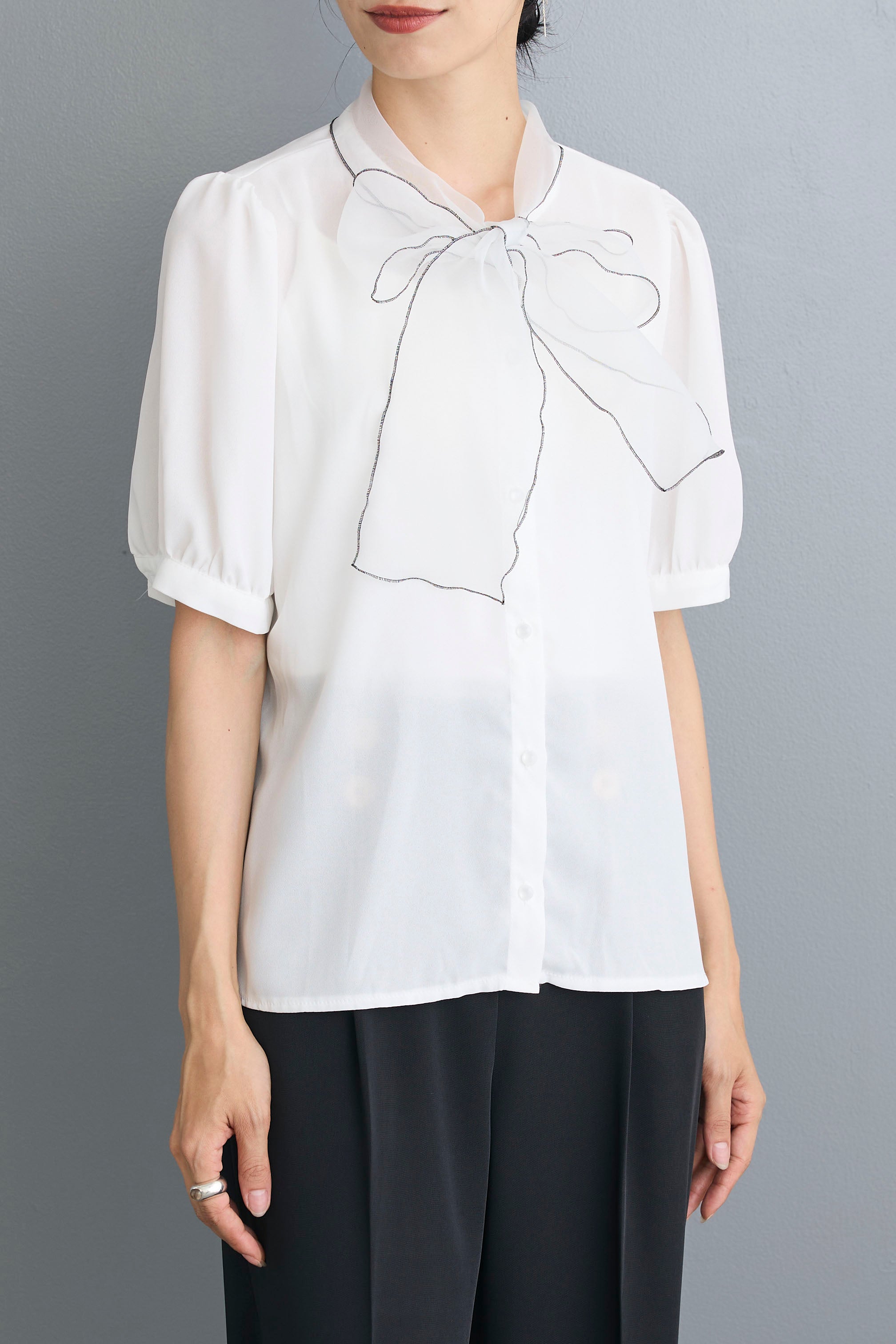 フラーネ　Frene 花柄トップス Tops – Frene