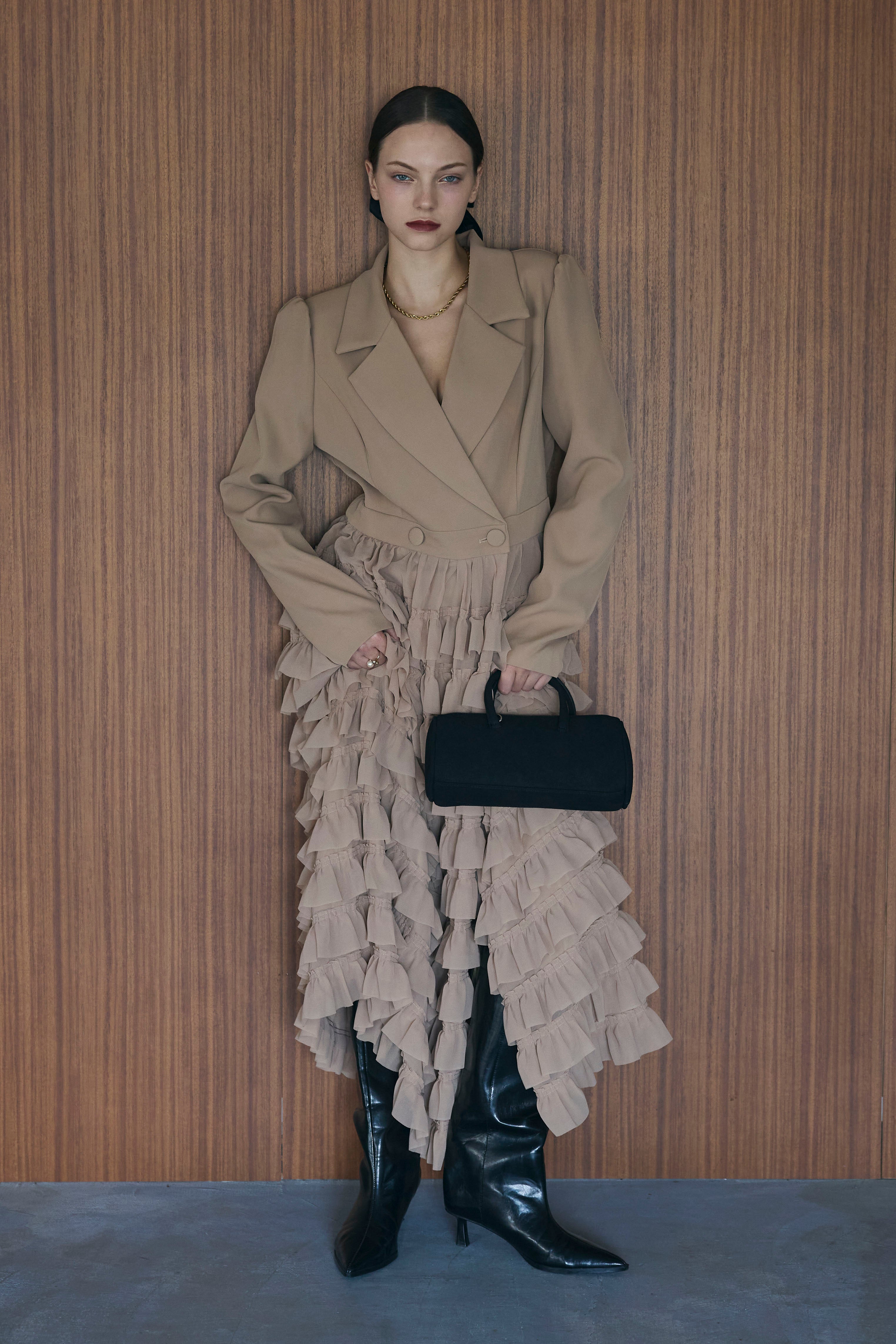 【美品！早いもの勝ち】新品・frene・ティアードチュールドッキングワンピース 予約]ティアードチュールドッキングジャケットワンピース – Frene