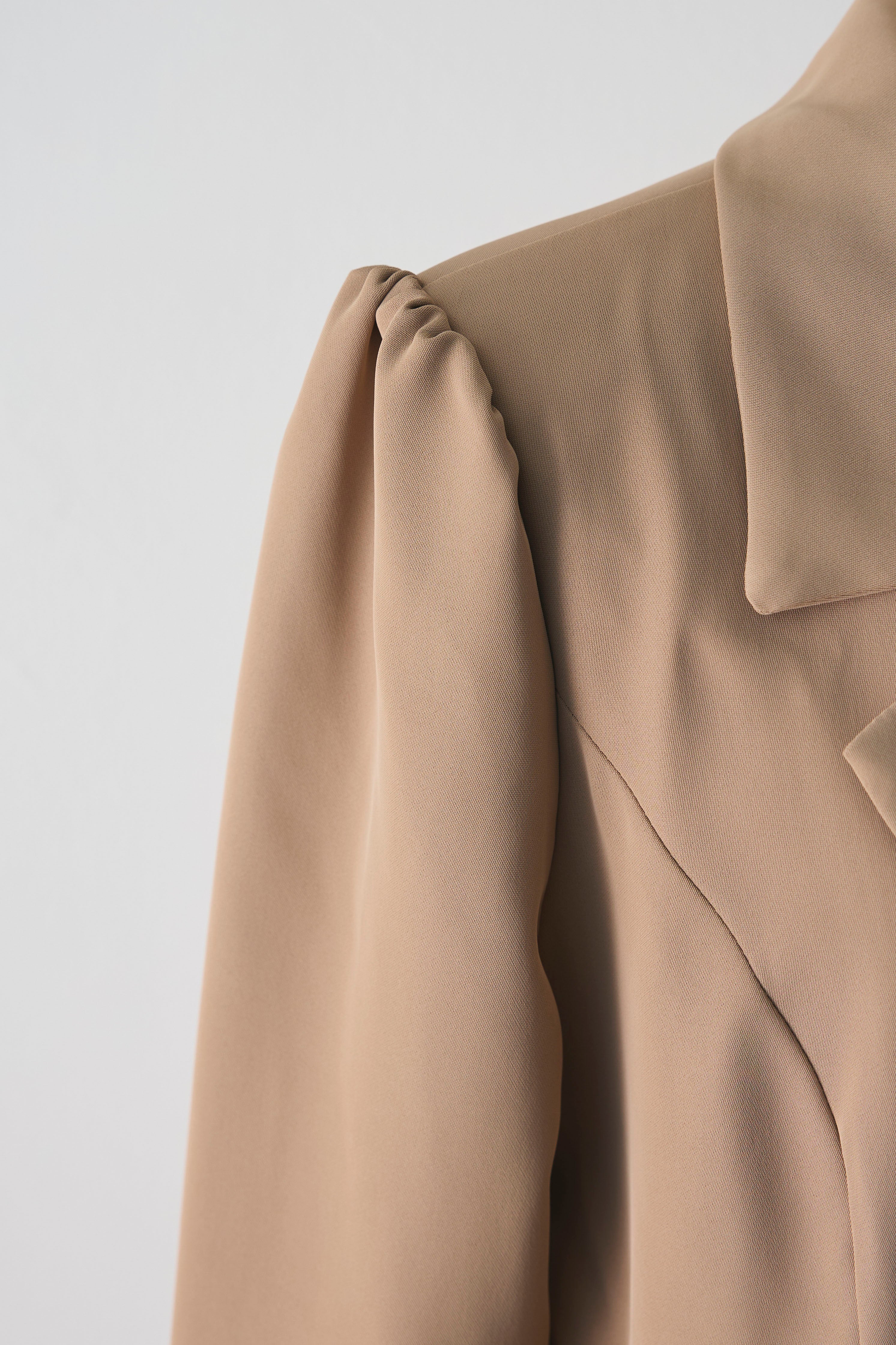 予約]ティアードチュールドッキングジャケットワンピース – Frene