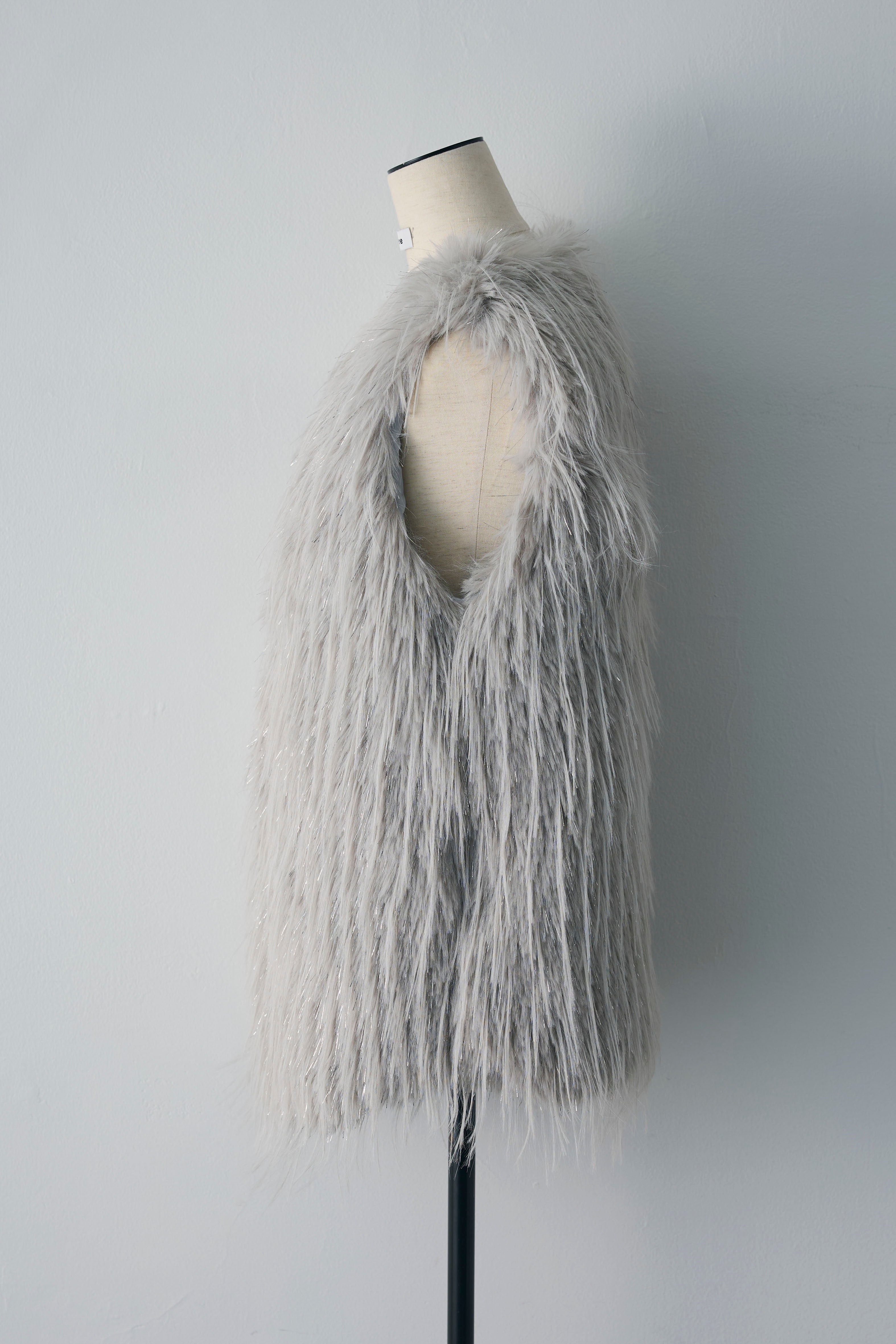 予約]シャイニーロングファーベスト – Frene