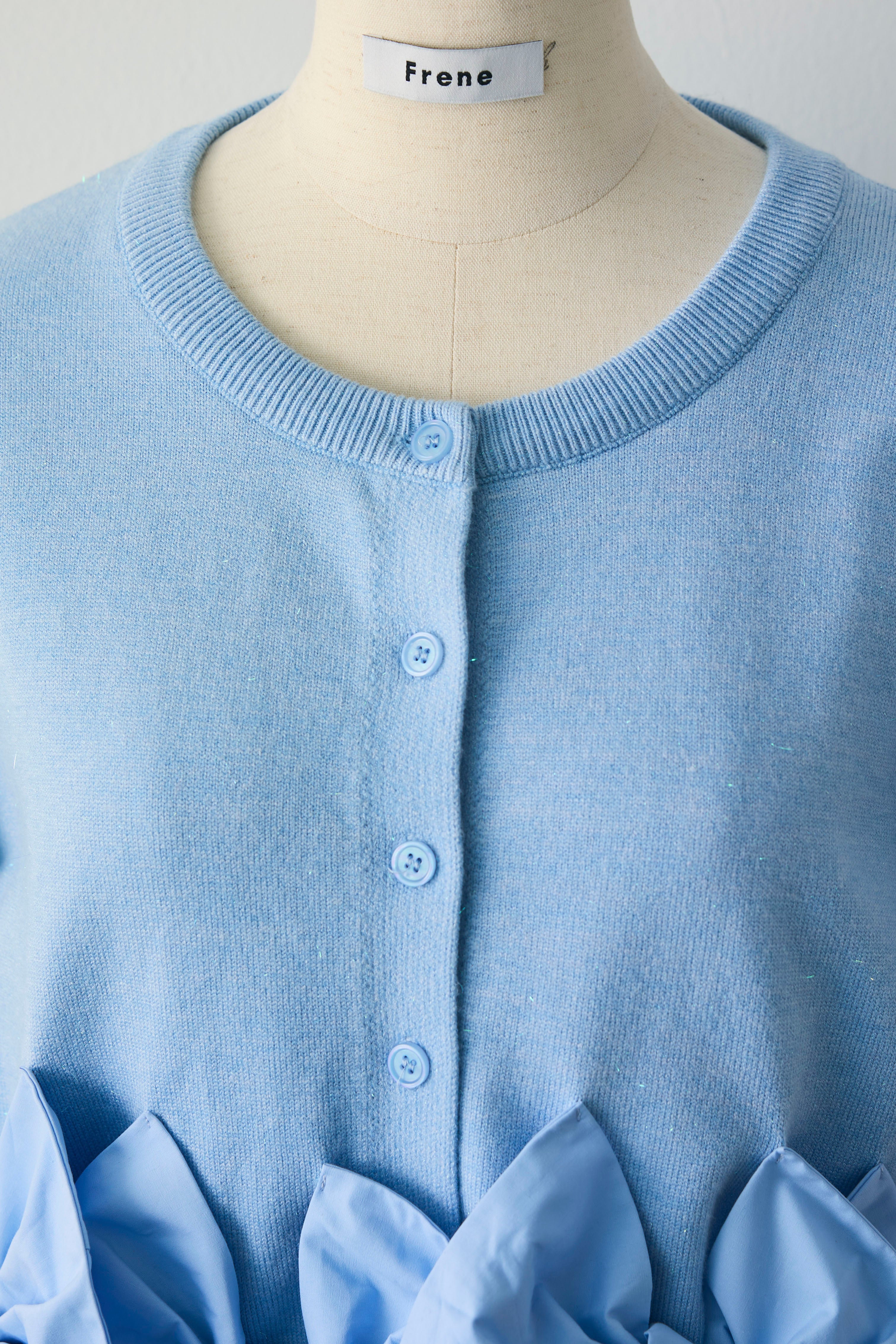 予約]ヘムリボンデザインショートカーデ – Frene