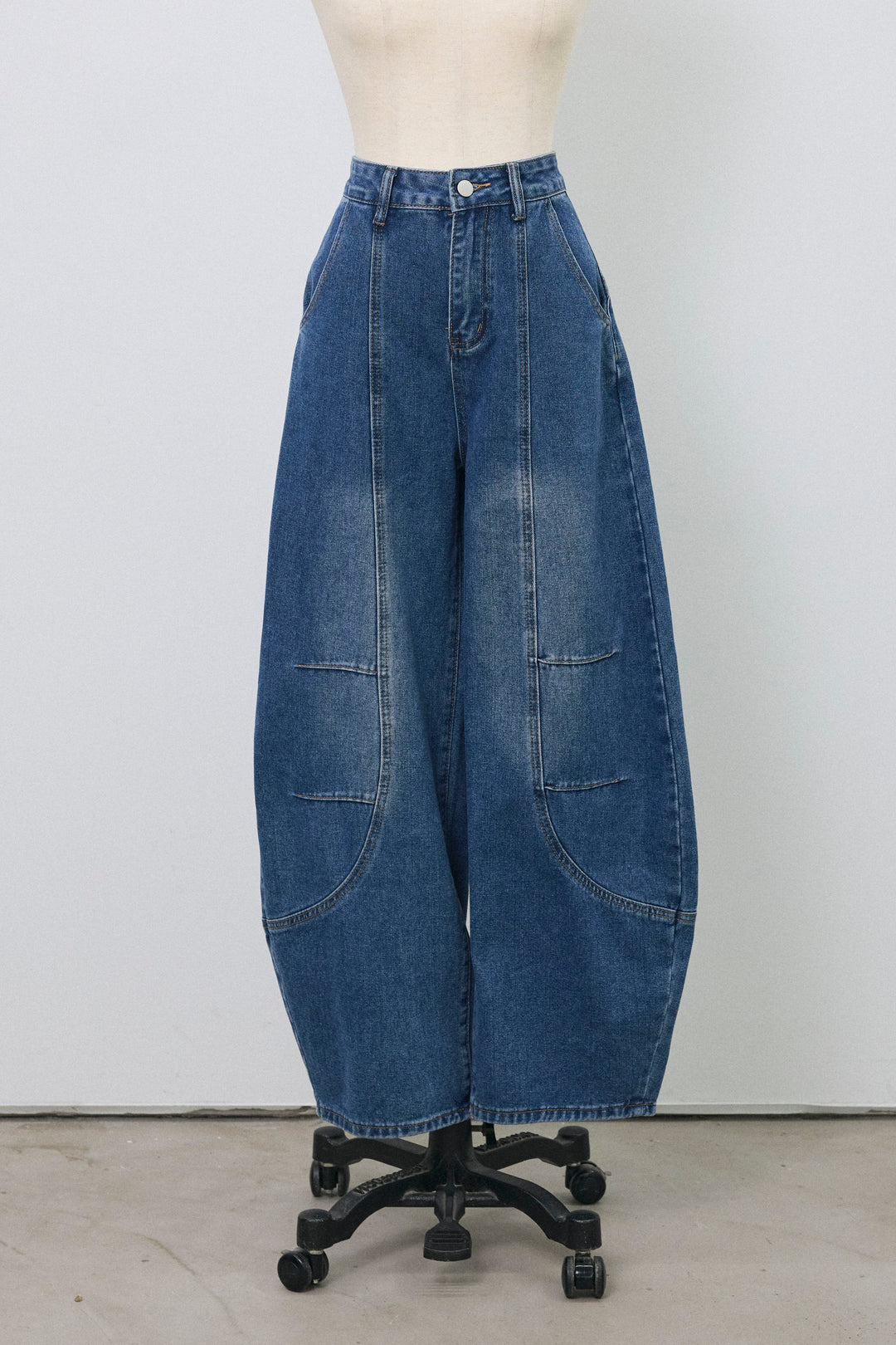 [予約]ステッチ美ラインカーブデニムパンツ