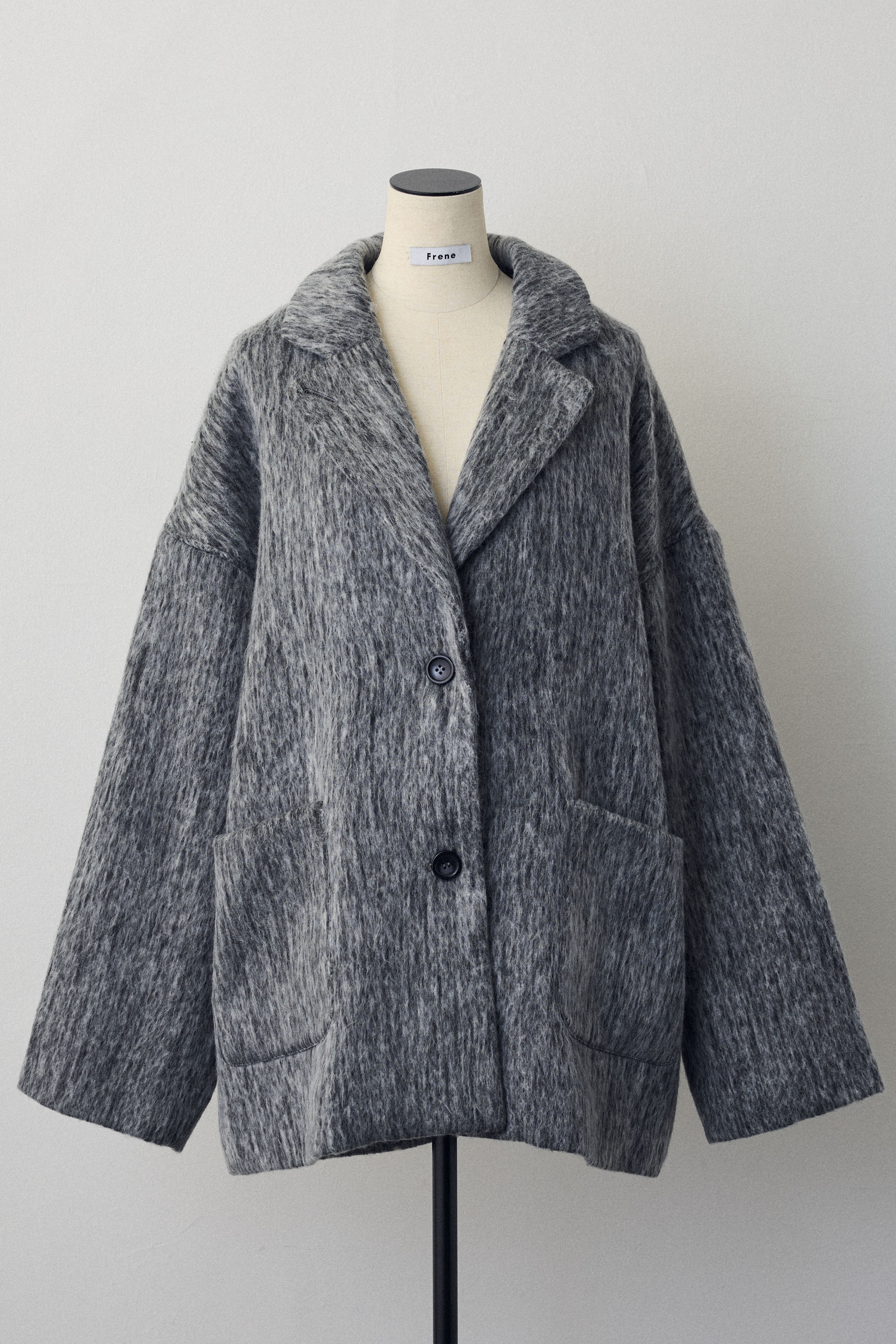 今年は何着る？OUTER COLLECTION – Frene