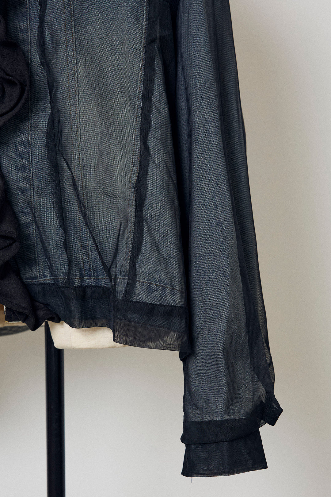 [予約]デニム×チュールレイヤードフリルジャケット