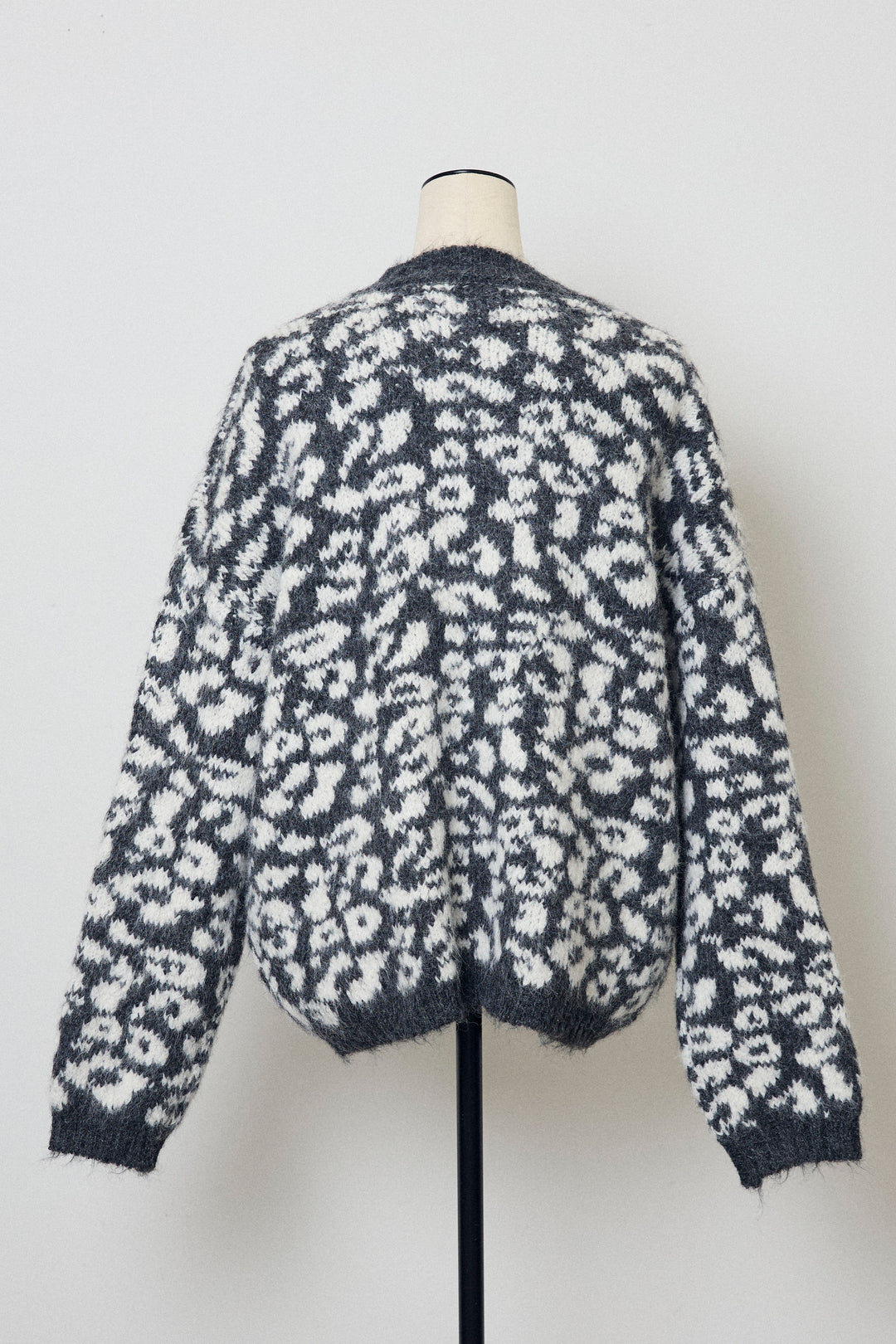 [予約]レオパードクルーネックニットプルオーバー