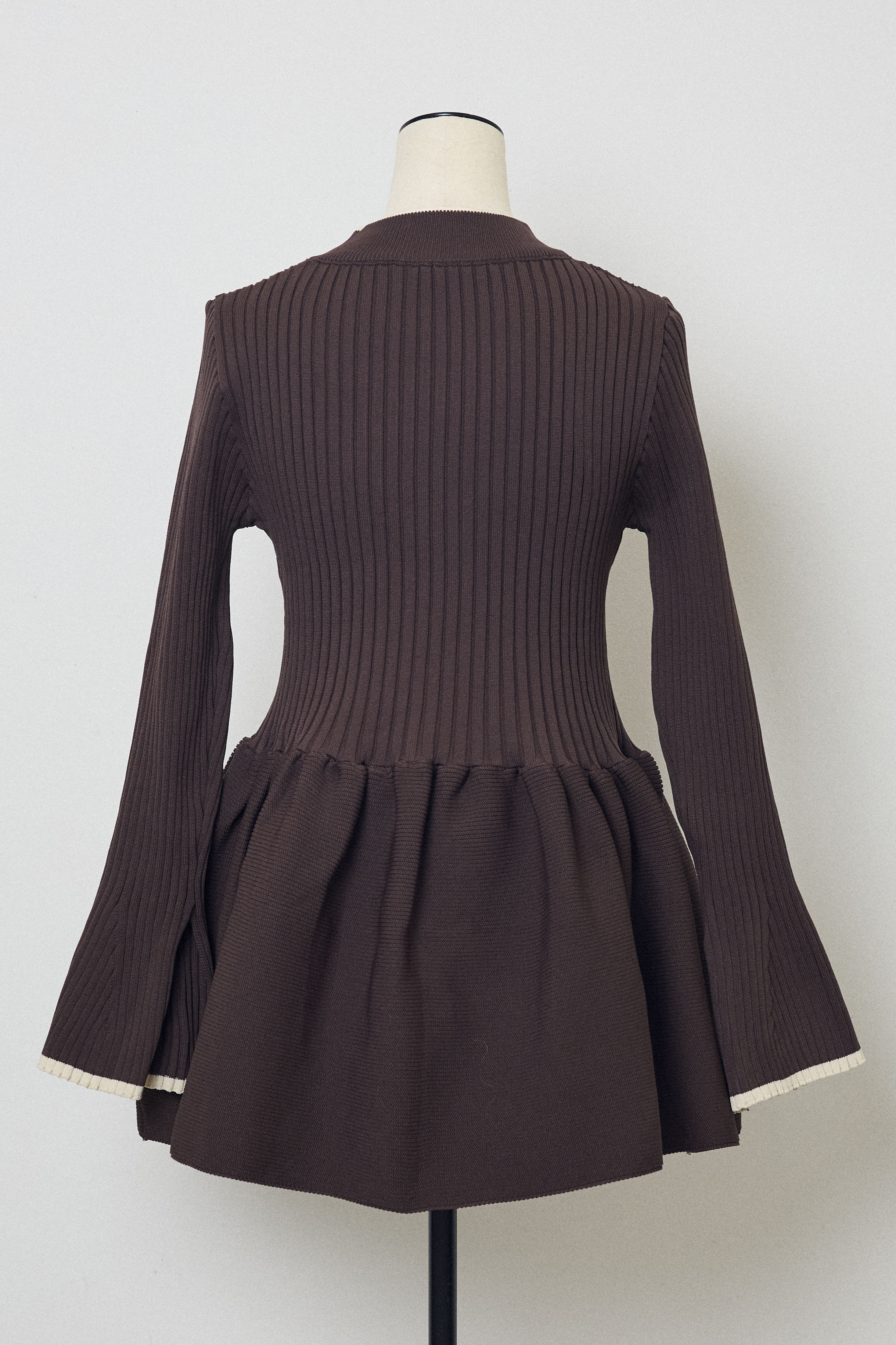 シモーネロシャ バルーンスリーブ　ペプラム　ケーブルニット　ブラウン　XS シモーネロシャ バルーンスリーブ ペプラム ケーブルニット ブラウン