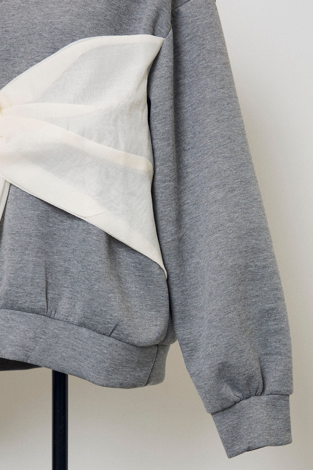 [予約]オーガンジーBIGリボンプルオーバー